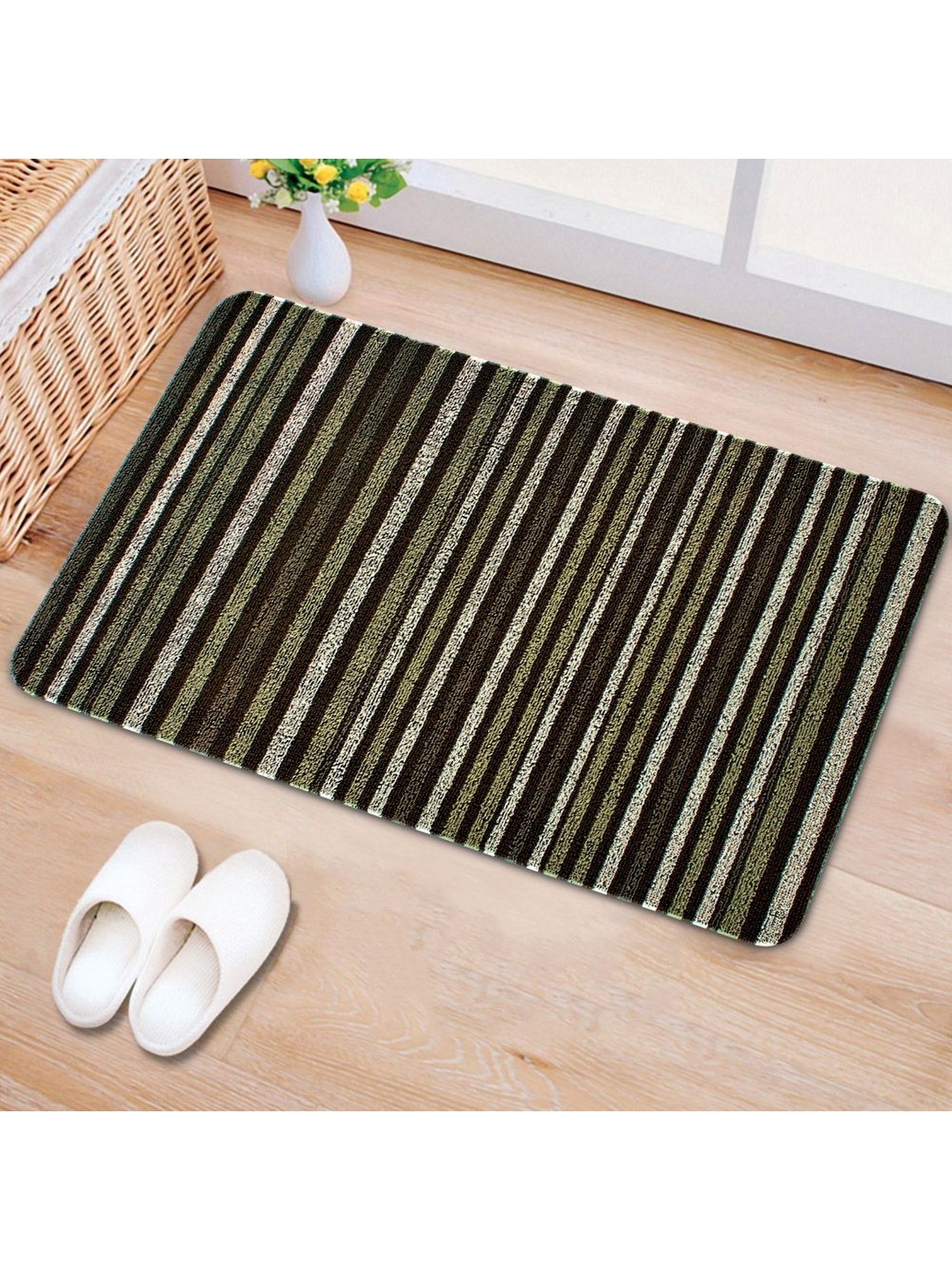 

Freelance Black & Grey Self-Designed Anti-Skid Doormat