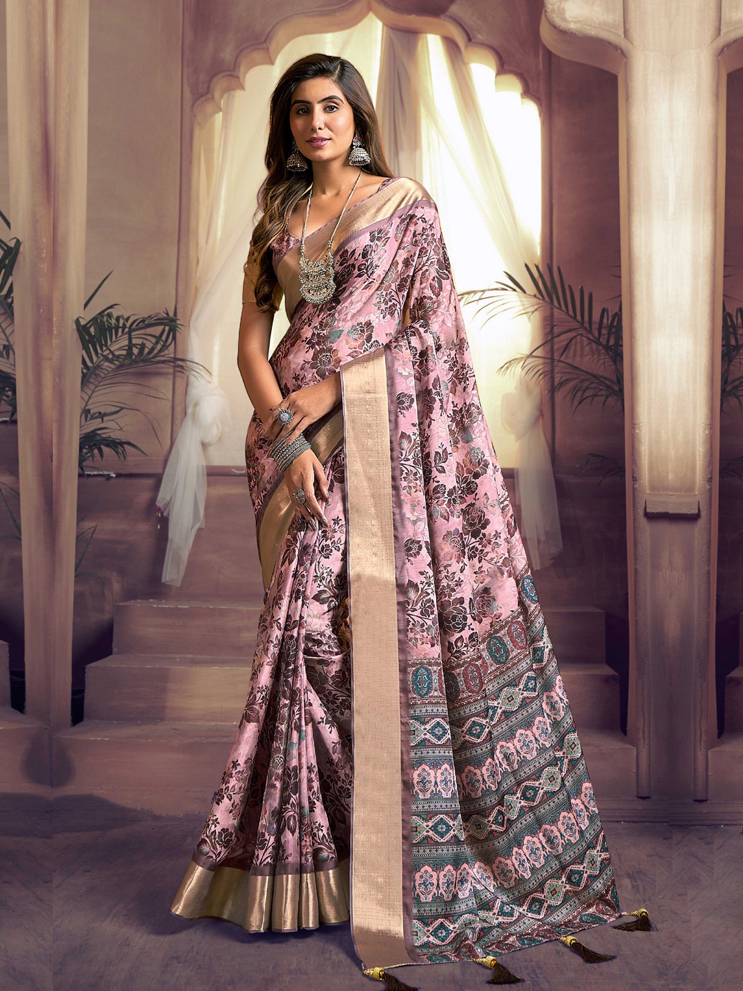 

Mitera Floral Zari Tussar Saree, Pink