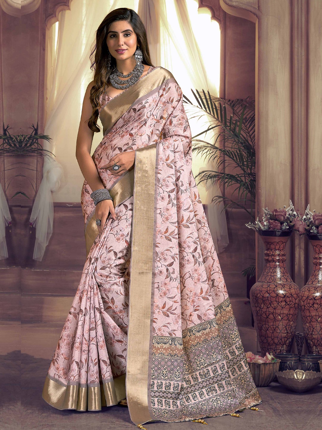 

Mitera Floral Tussar Saree, Pink