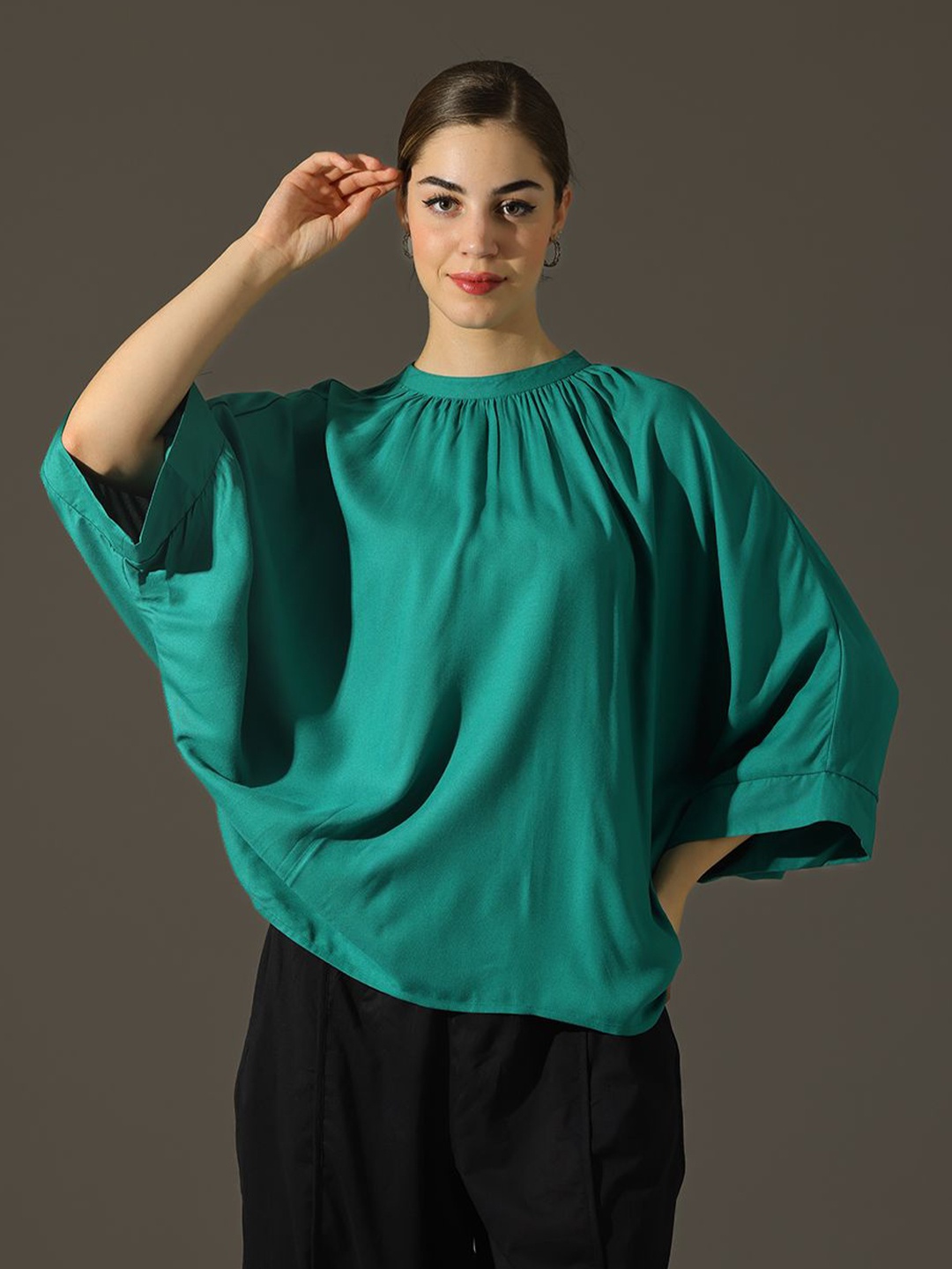 

Dora Dori Relaxed Fit Styled Back Kimono Sleeves Top, Green