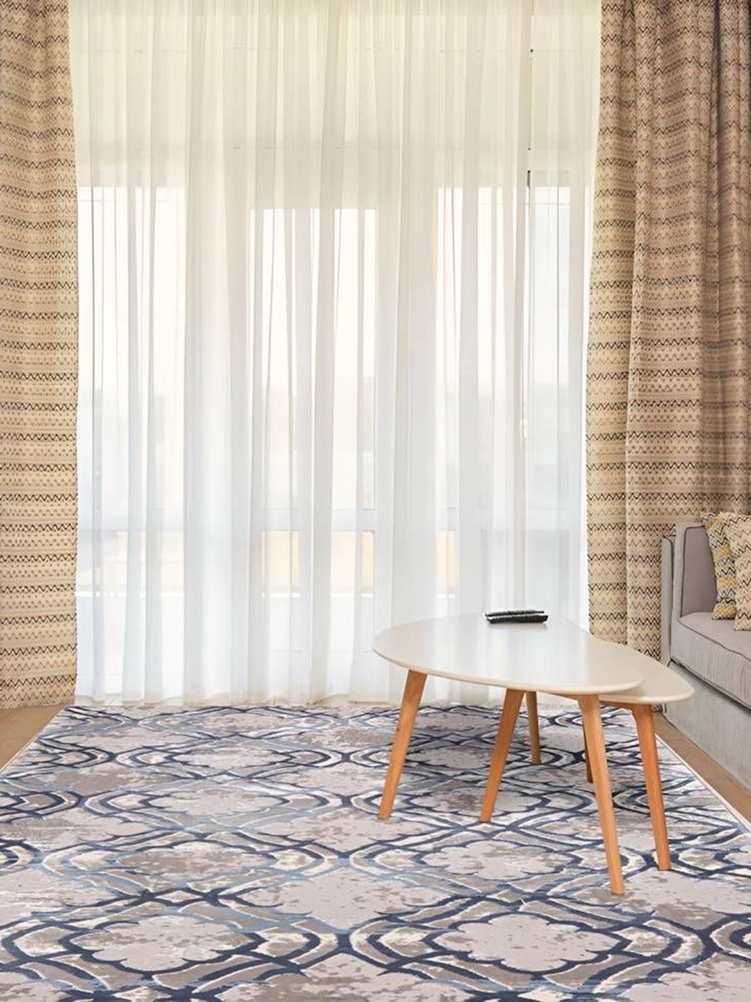 

Sapana Carpet-Mats Grey & White Abstract Anti-Skid Carpet