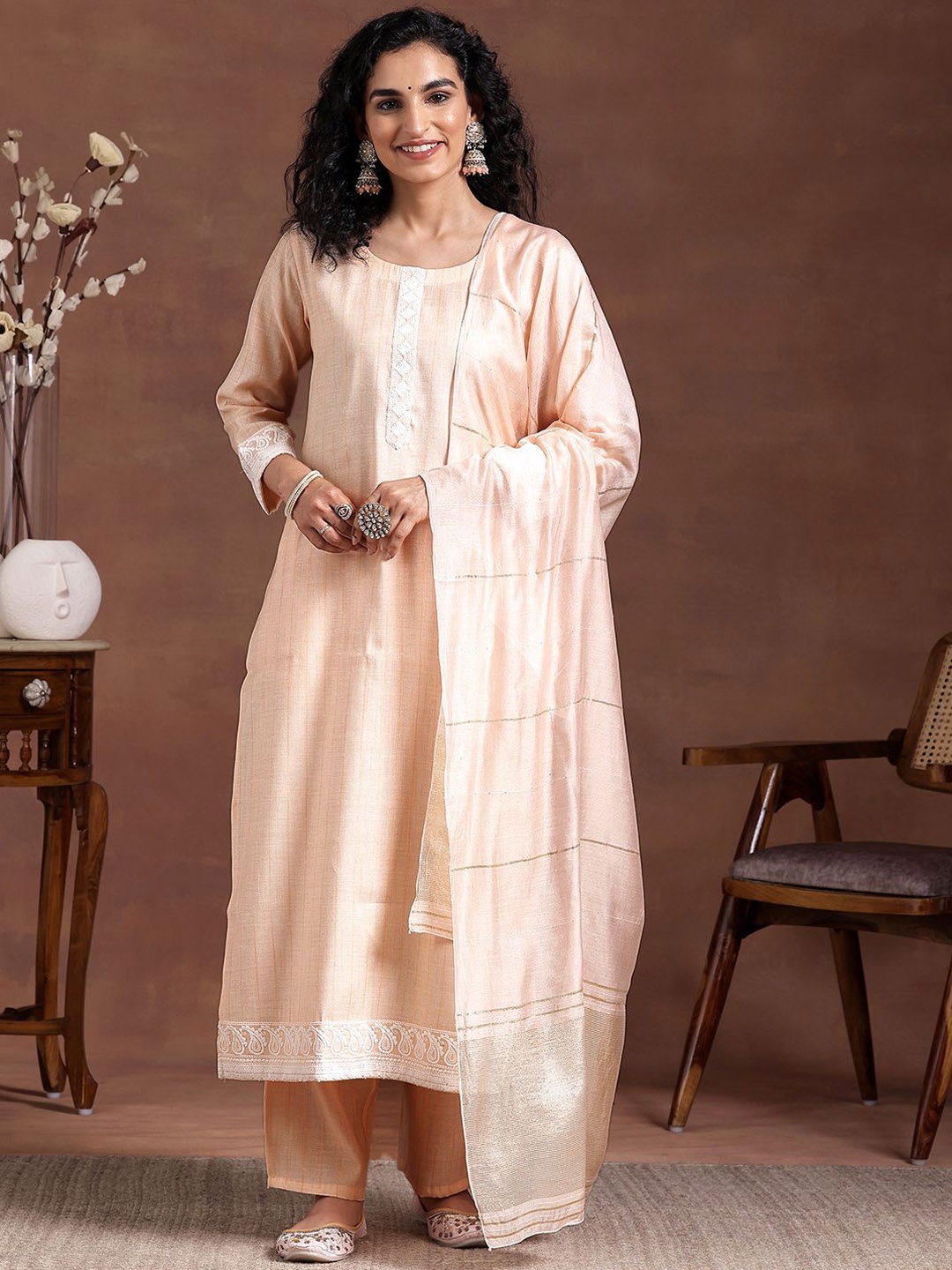 

Libas Women Paisley Embroidered Regular Sequinned Kurta with Trousers & With Dupatta, Peach