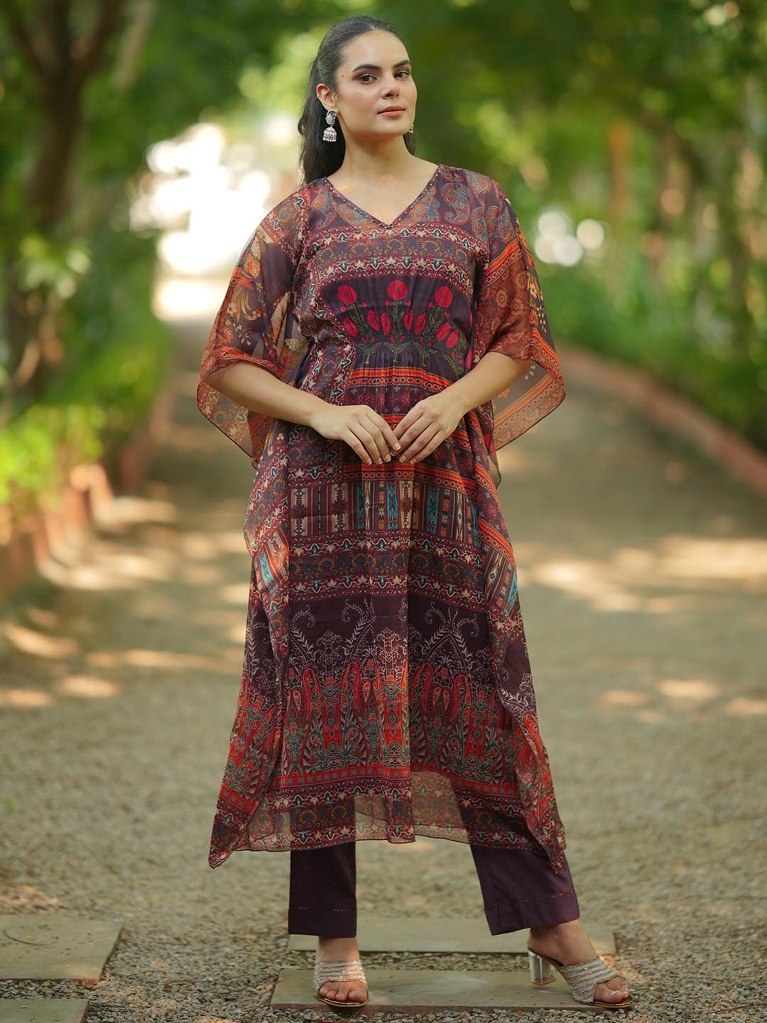 

Libas Printed V-Neck Kimono Sleeves Tunic With Trouser, Burgundy