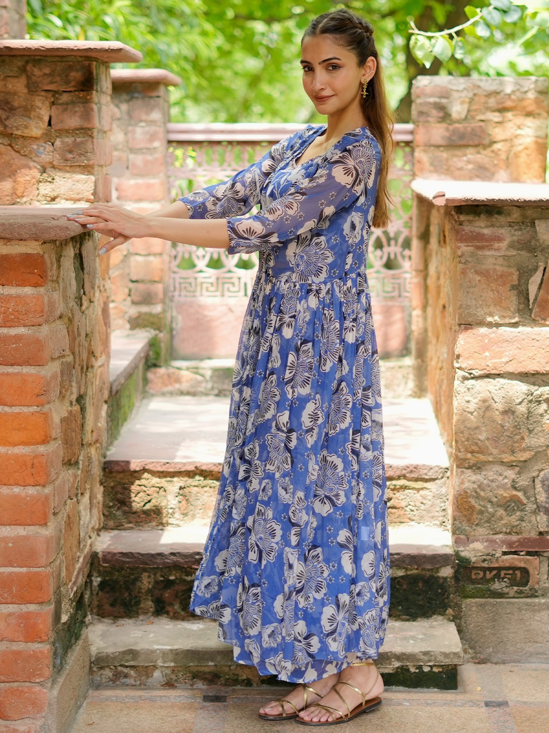

Libas Women floral Printed Tunic, Shrug & Palazzos Co-Ords Co-Ords, Blue