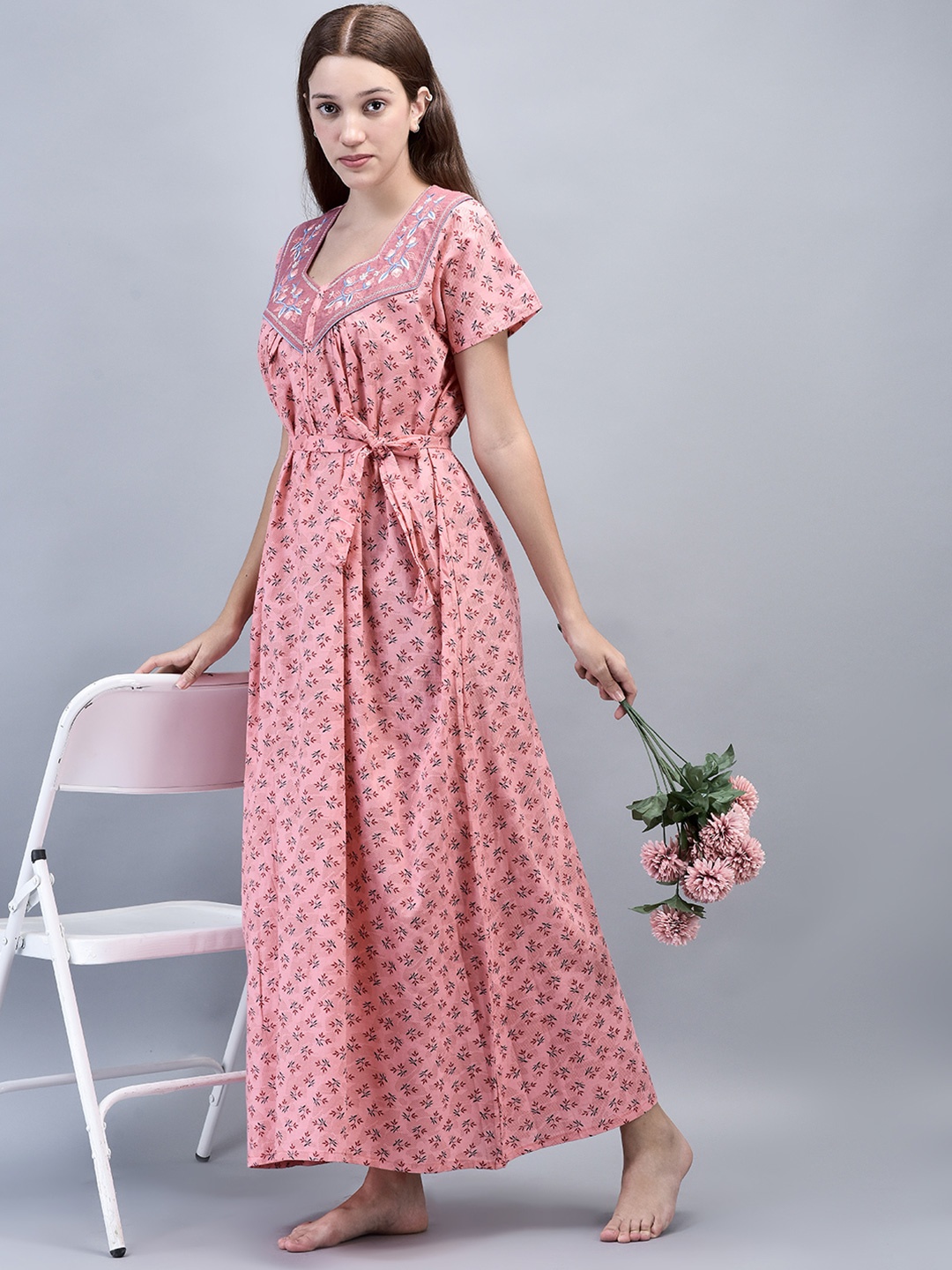 

Noty Floral Printed Sweetheart Neck Short Sleeves Maxi Nightdress, Peach