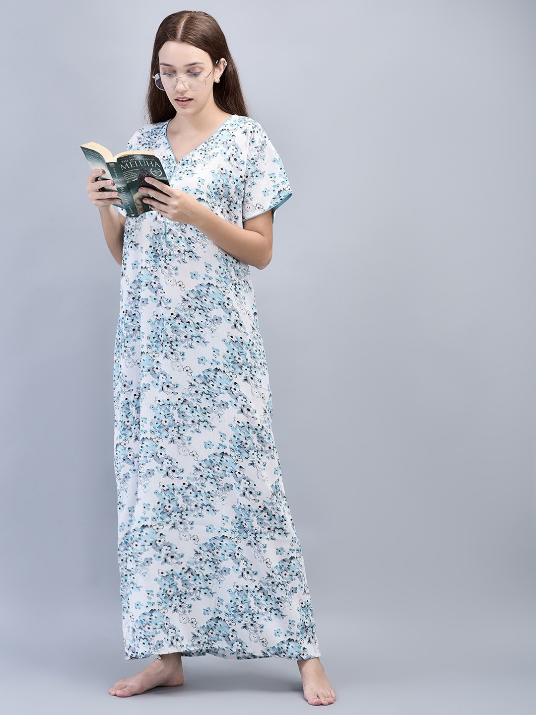 

Noty Floral Printed V-Neck Short Sleeves Maxi Nightdress, White