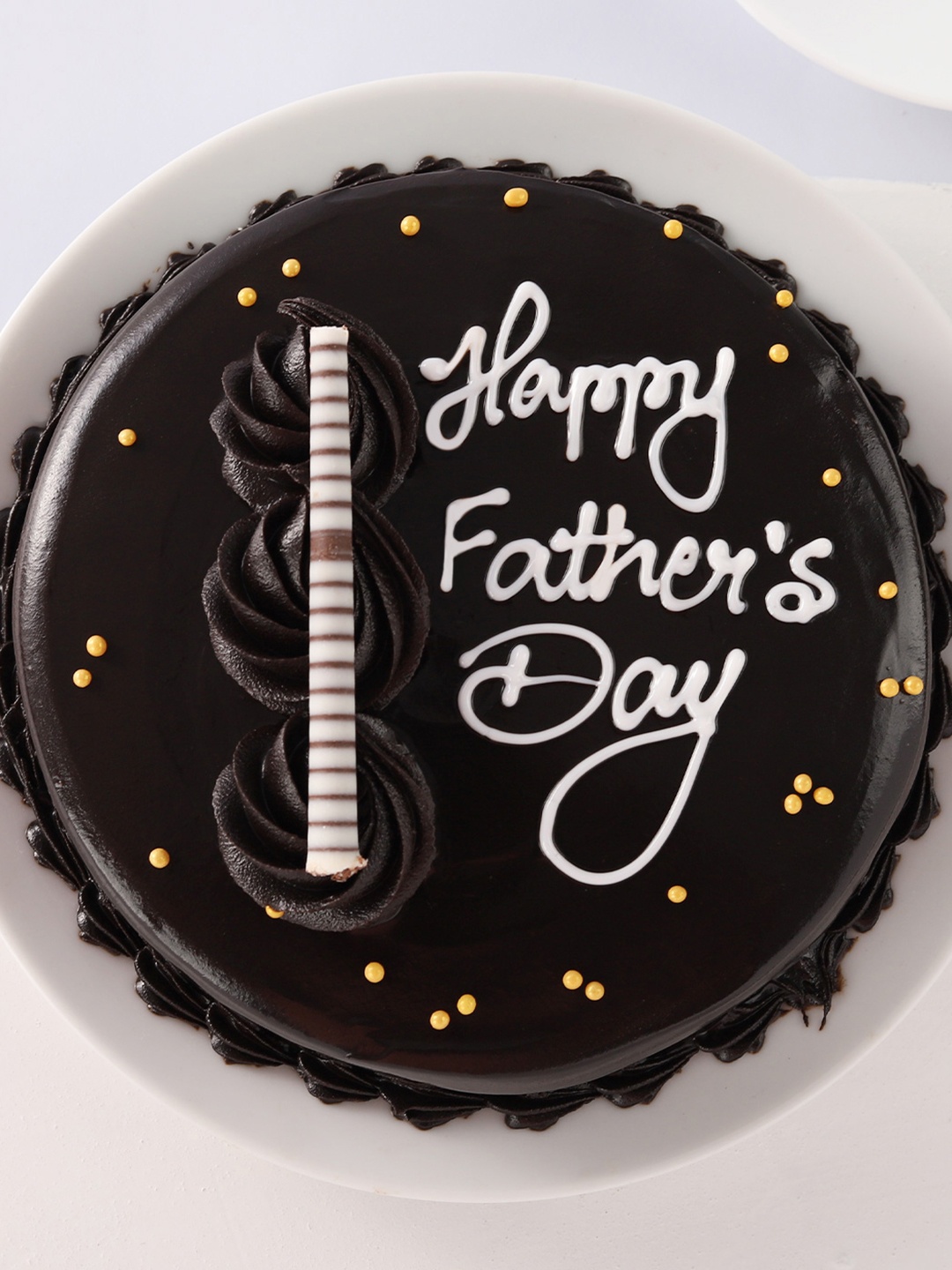 

IGP Chocolate Cream Cake For Dad (Half Kg), Black