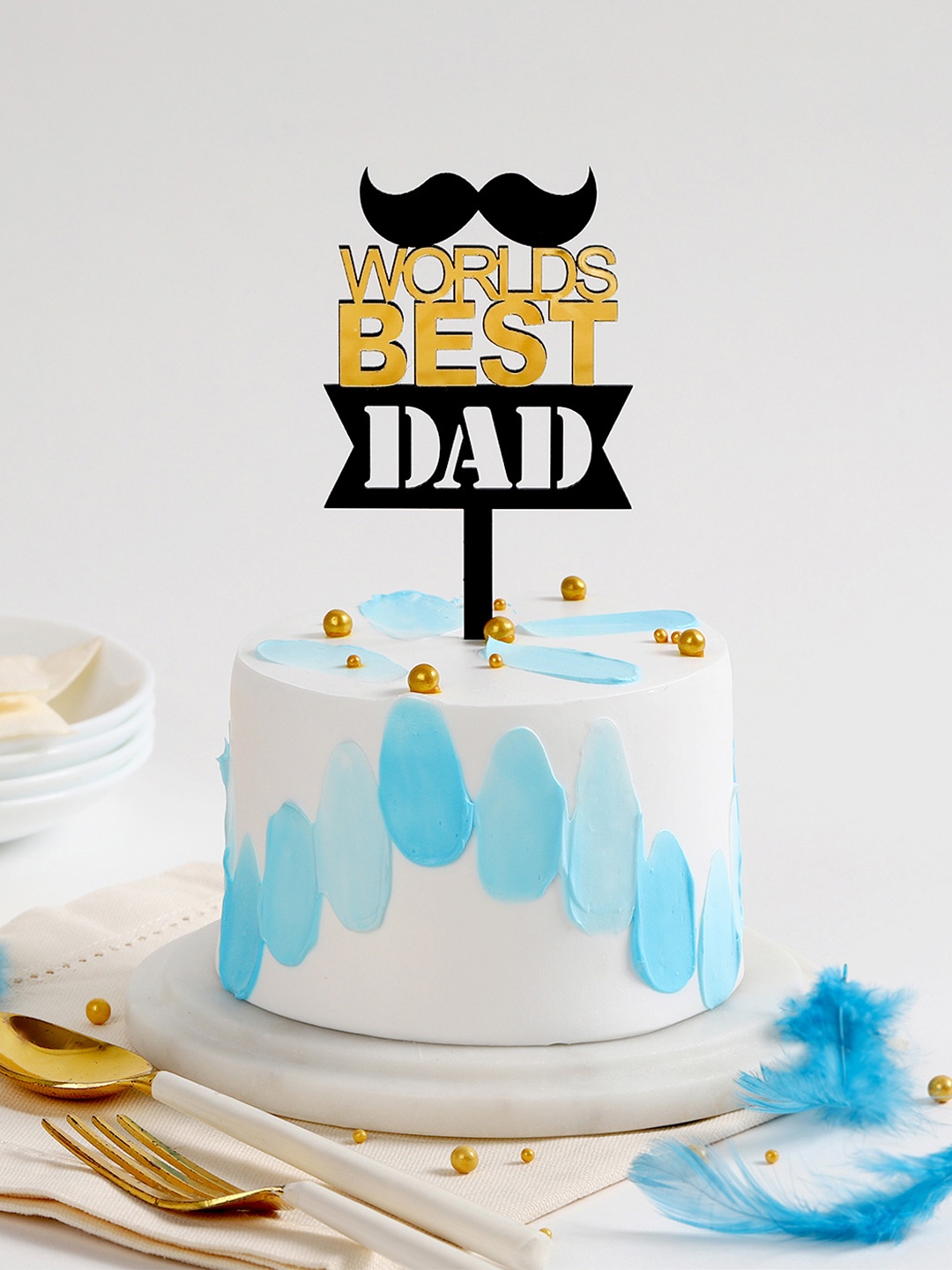 

IGP Father's Day Pearls And Petals Mini Cake, White