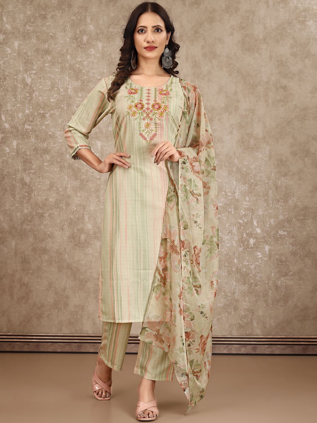 VIRICA Women Floral Striped Regular Thread Work Kurta with Trousers & With Dupatta, Green