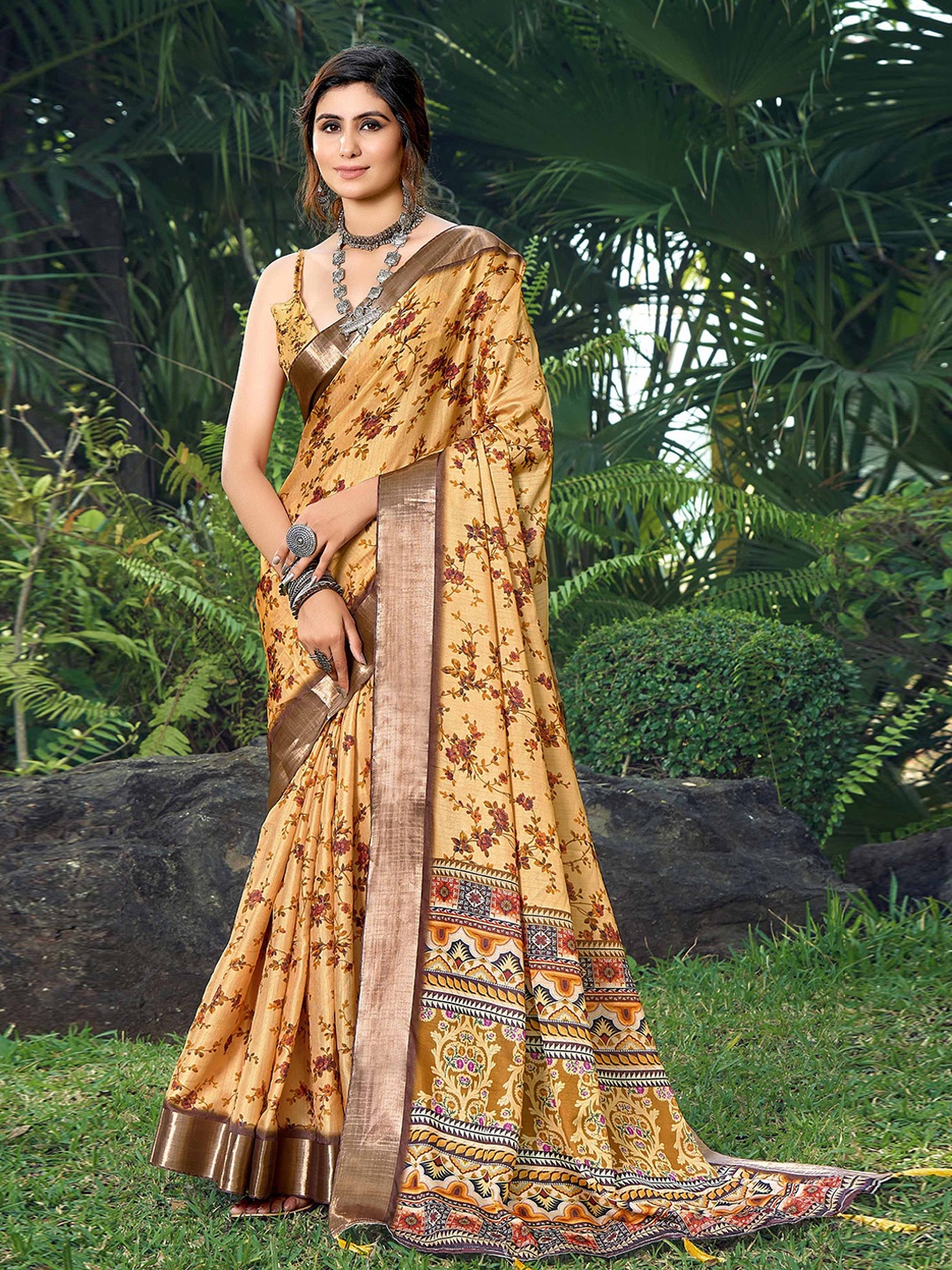 

Mitera Floral Printed Zari Tussar Saree, Yellow