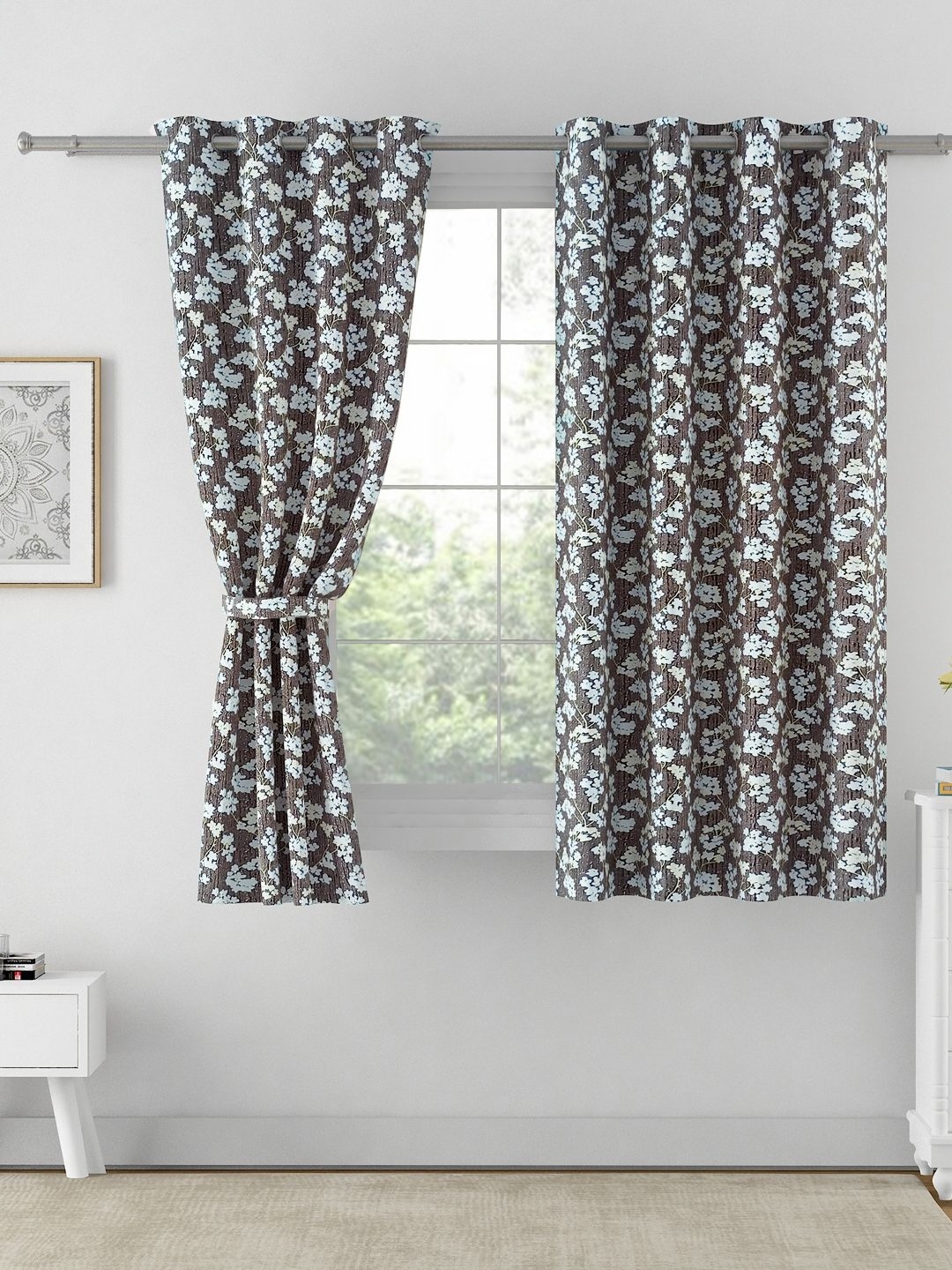 

Aura White & Brown 2 Pieces Floral Printed Window Curtains