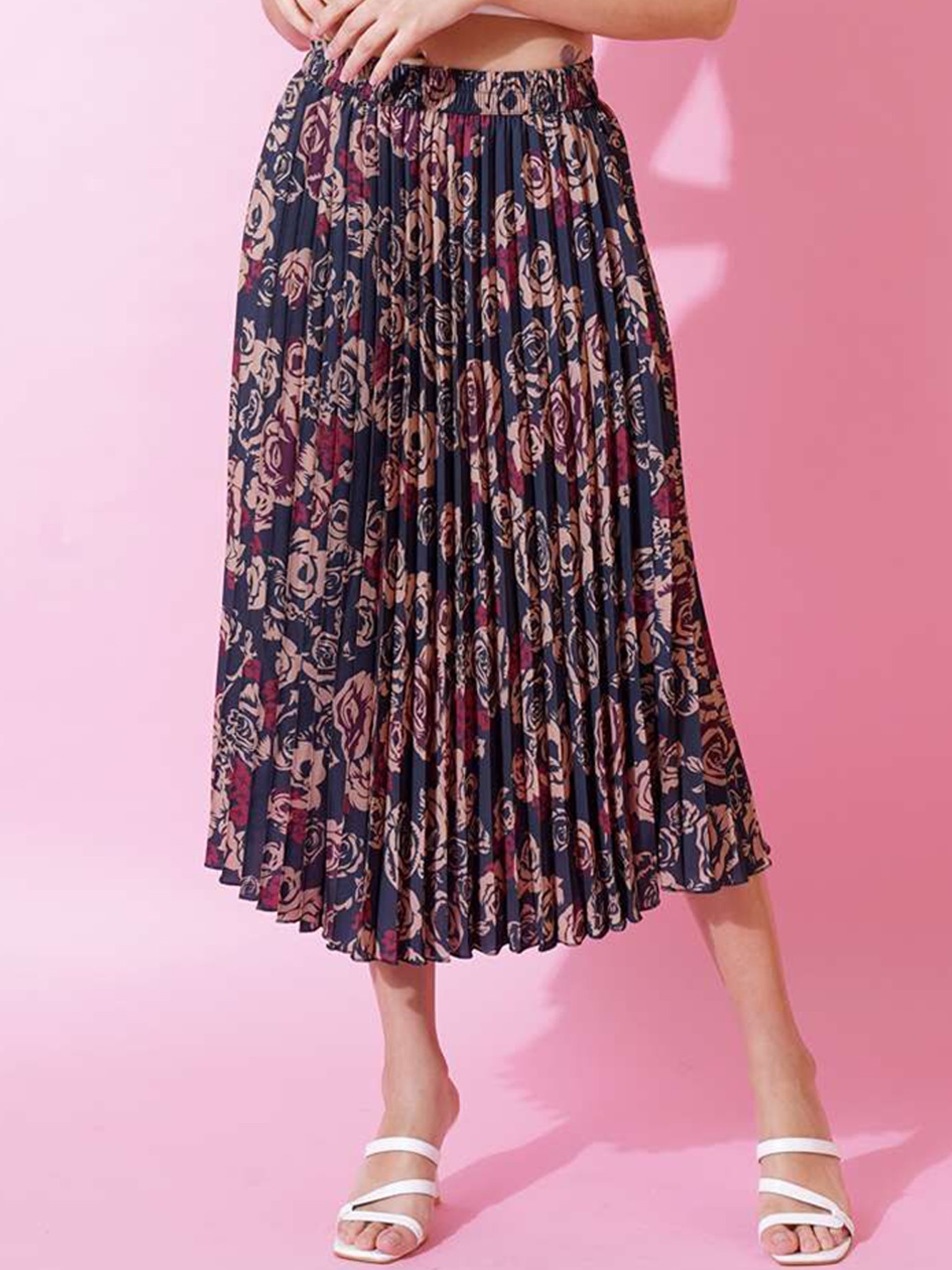 

OTABU Floral Printed Flared A-line Midi Skirt, Green