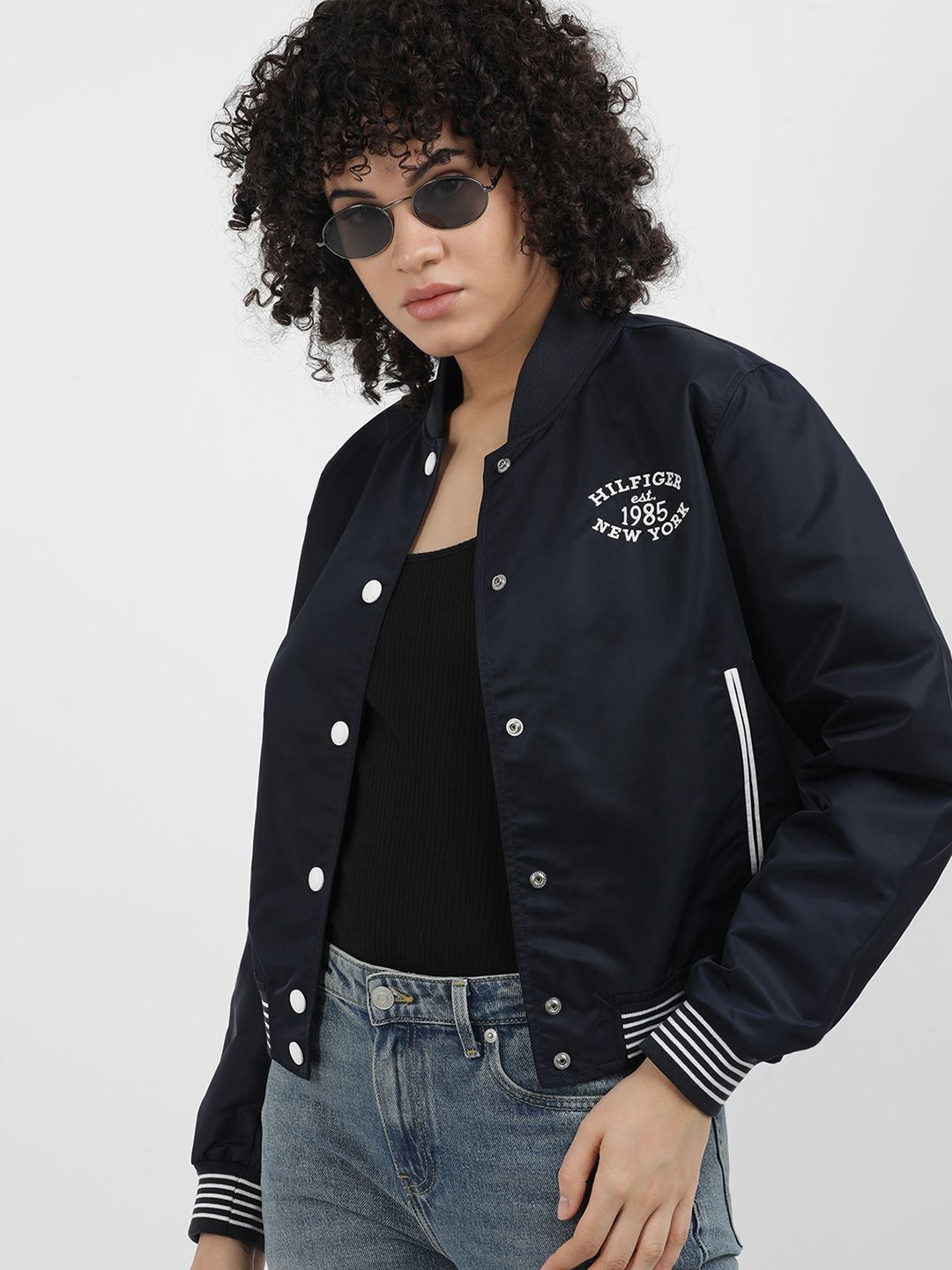 

Tommy Hilfiger Women Crop Varsity Jacket with Patchwork, Blue