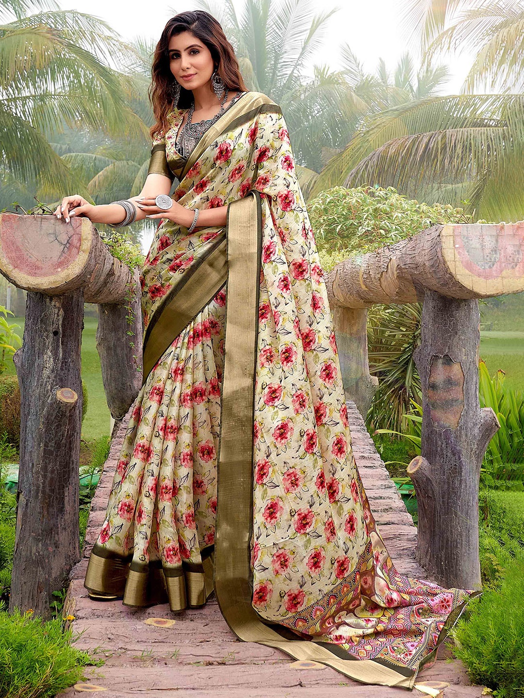 

Mitera Embellished Floral Tussar Saree, Green