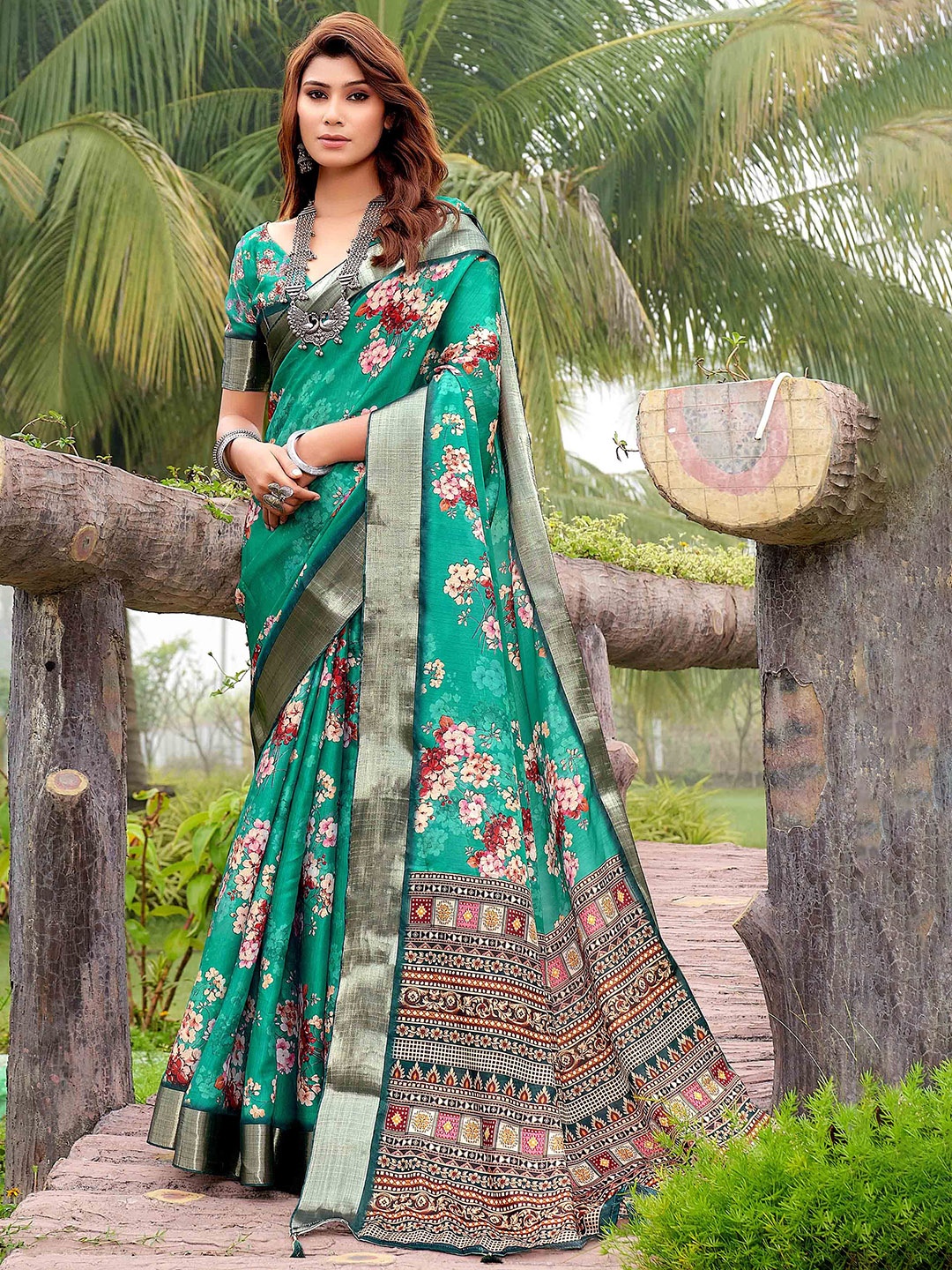 

Mitera Ethnic Motifs Printed Zari Tussar Saree, Teal