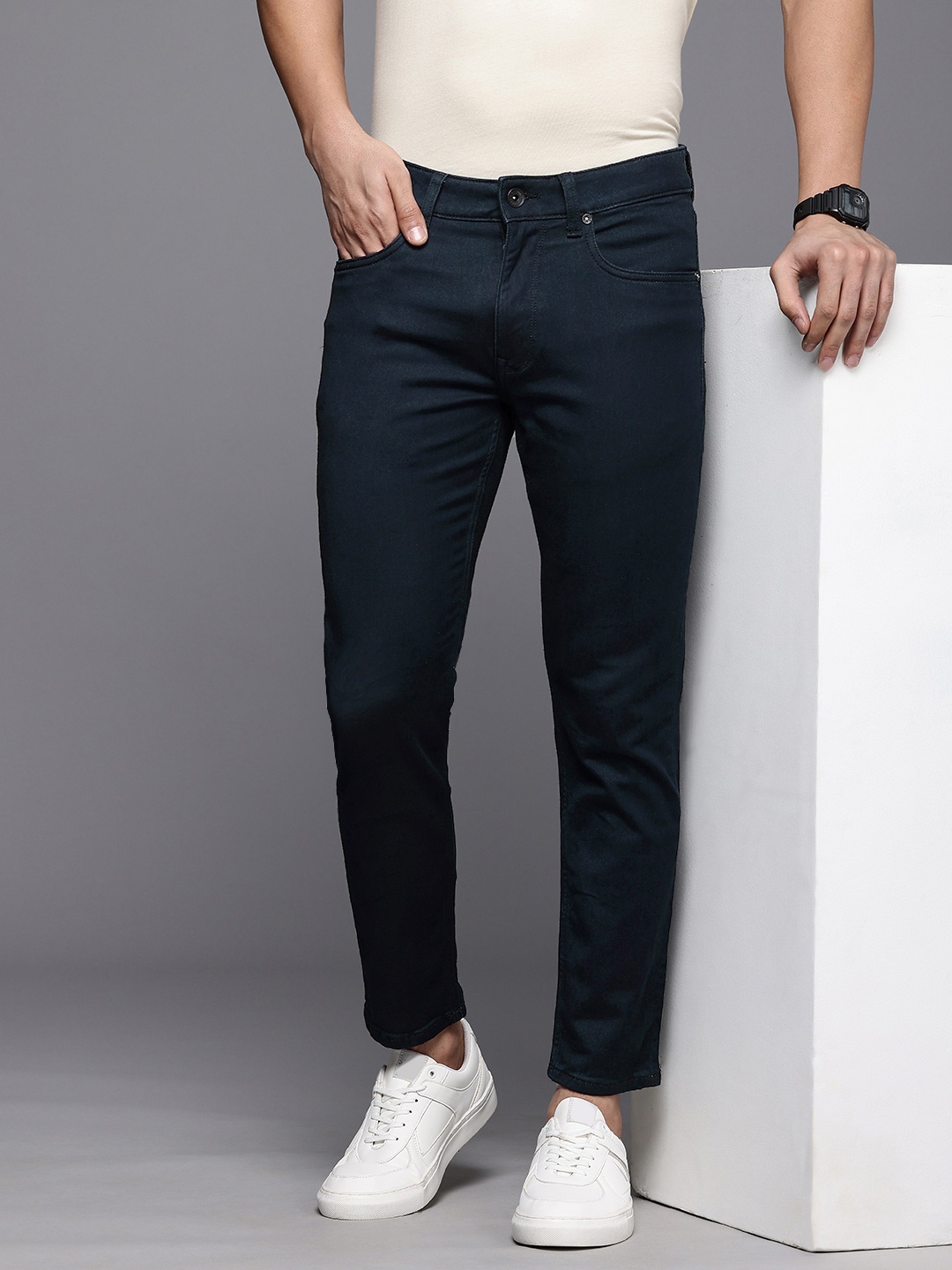 

Louis Philippe Jeans Men Smart Skinny Fit Stretchable Cropped Jeans, Blue
