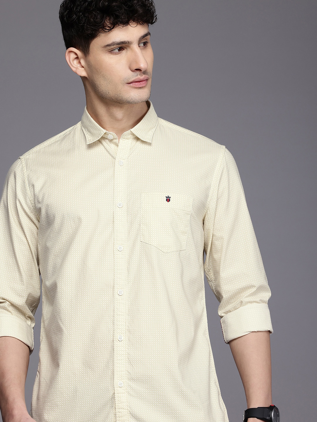 

Louis Philippe Jeans Slim Fit Tropical Printed Pure Cotton Casual Shirt, Cream
