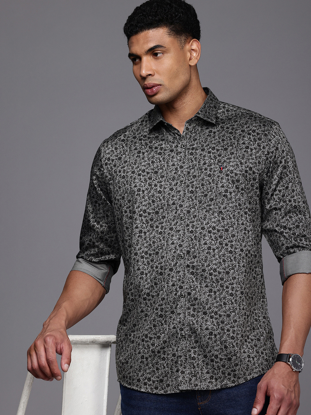 

Louis Philippe Jeans Slim Fit Floral Opaque Printed Casual Shirt, Grey