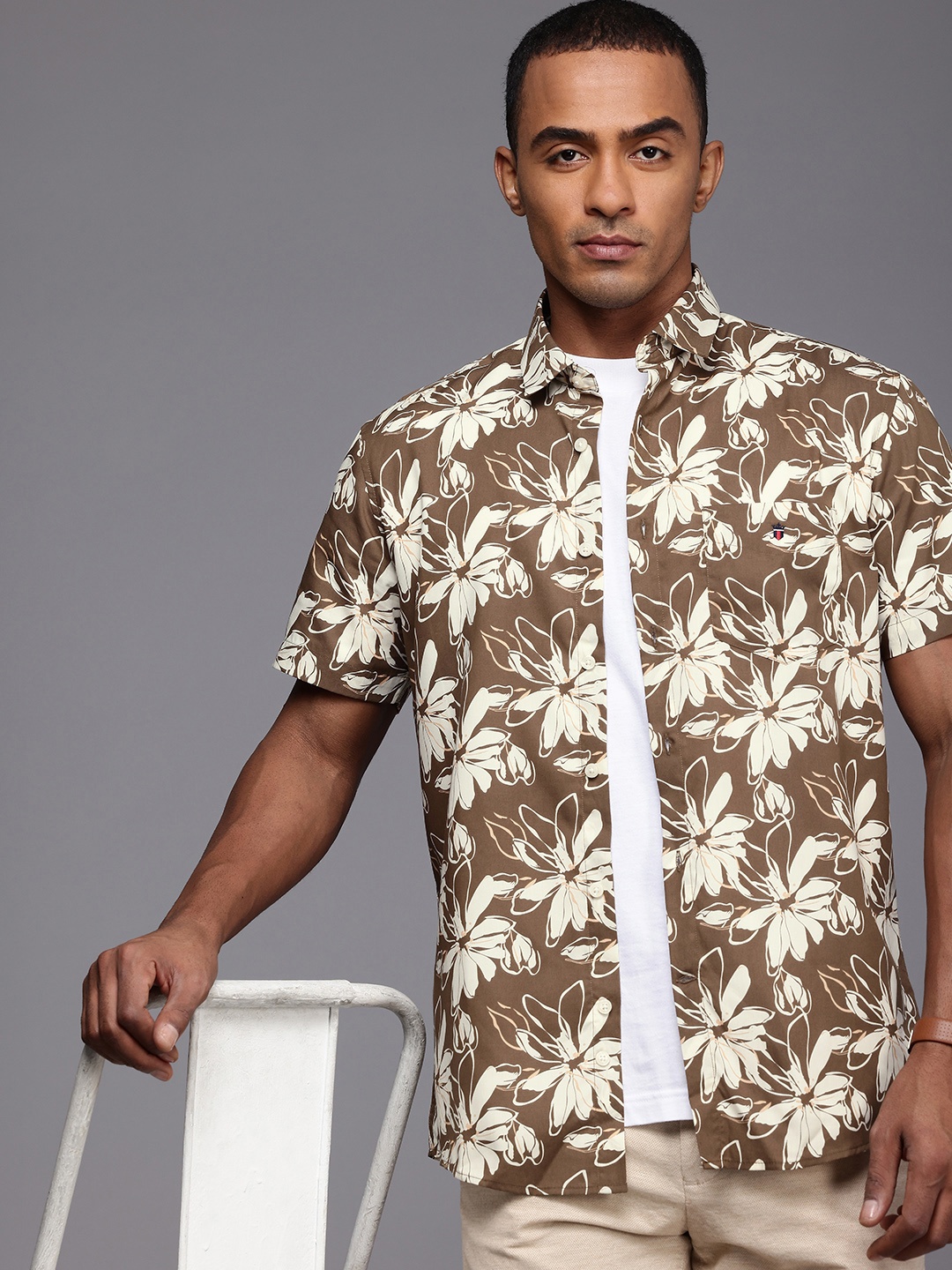 

Louis Philippe Sport Slim Fit Floral Printed Casual Shirt, Brown