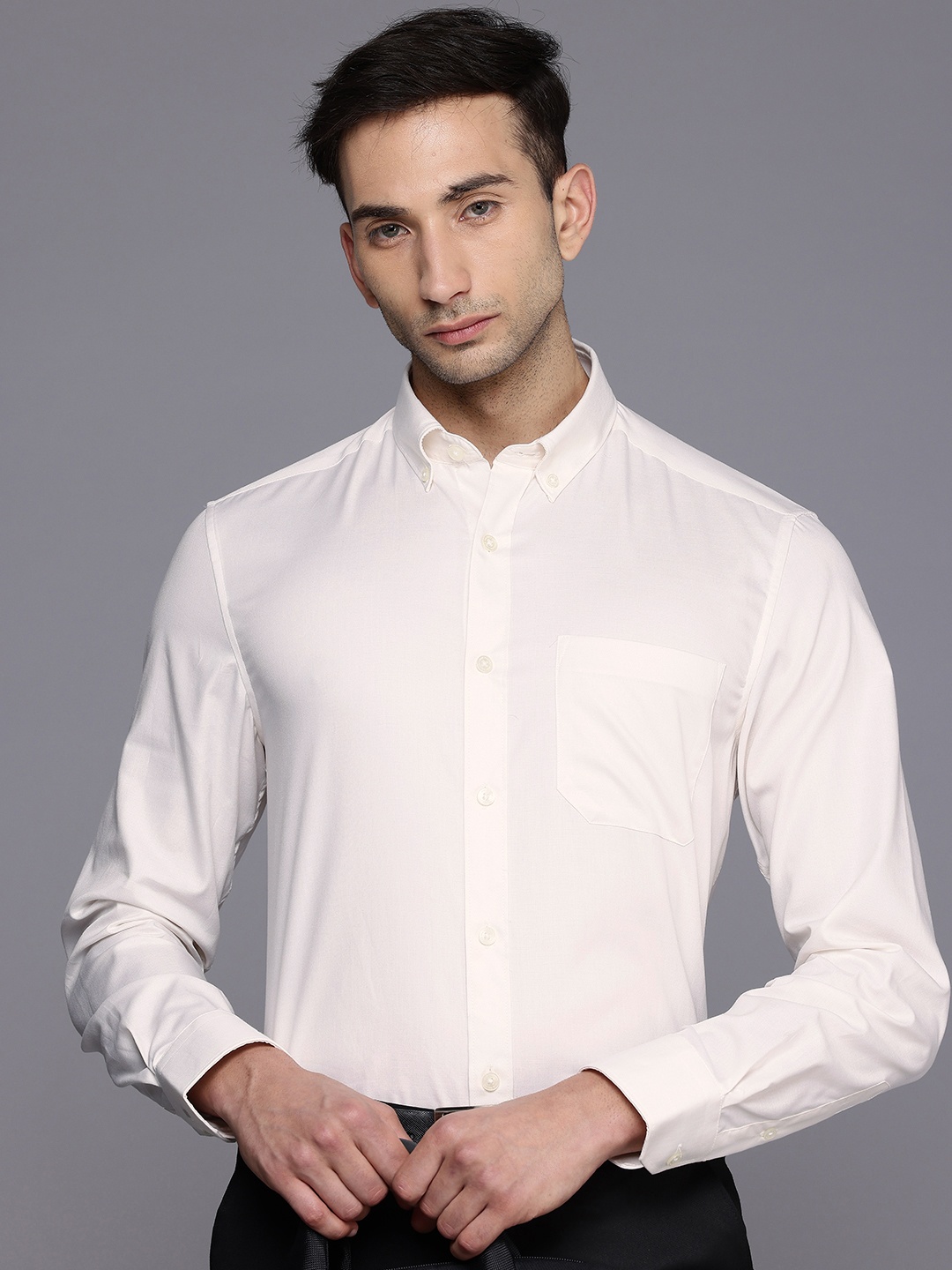 

Louis Philippe Classic Fit Pure Cotton Formal Shirt, Cream