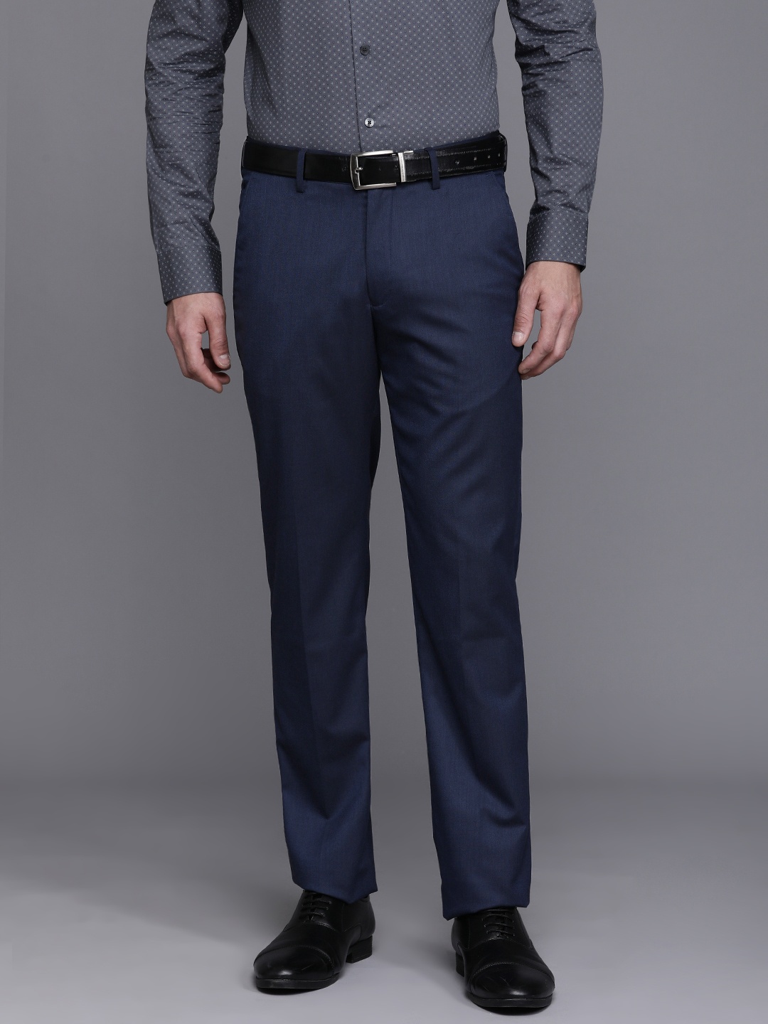 

Louis Philippe Men Slim Fit Formal Trousers, Navy blue