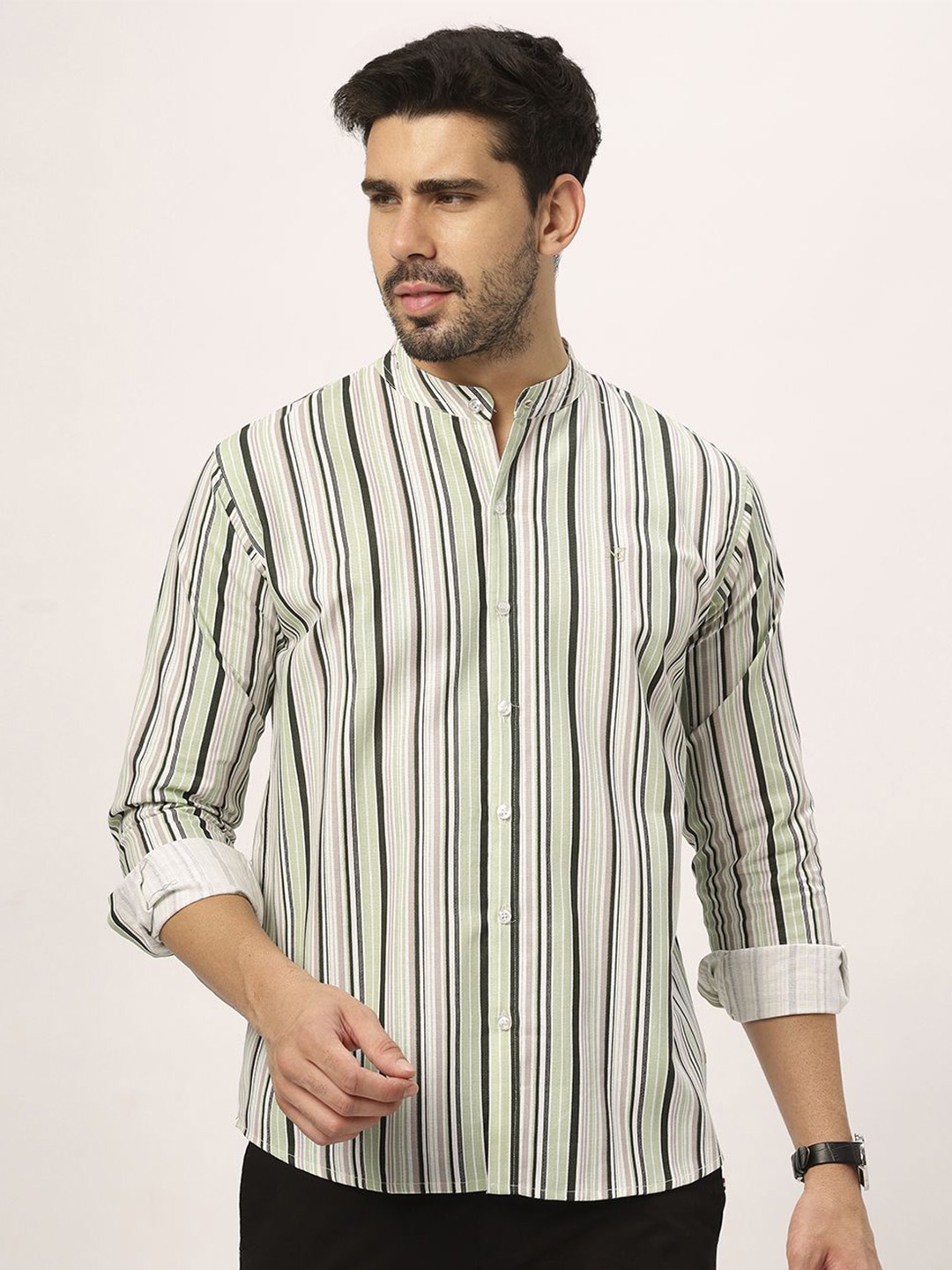 

N AND J Men Relaxed Opaque Striped Casual Shirt, Green