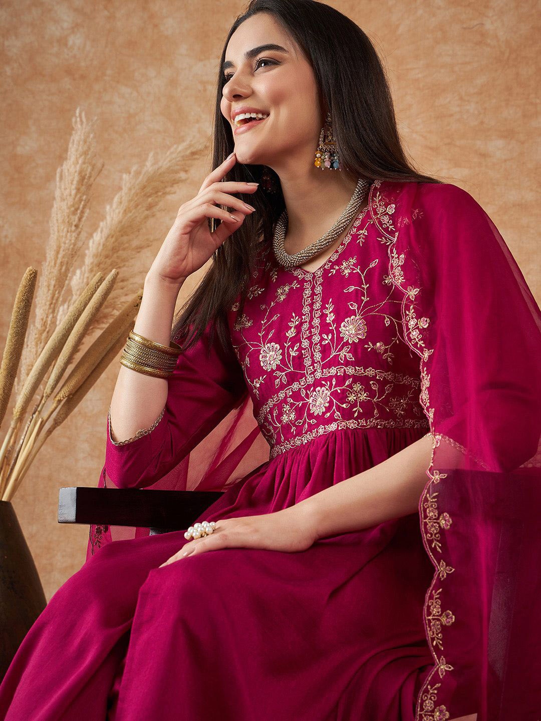 

Sangria Embroidered A-Line Kurta With Trouser & Dupatta Set, Magenta