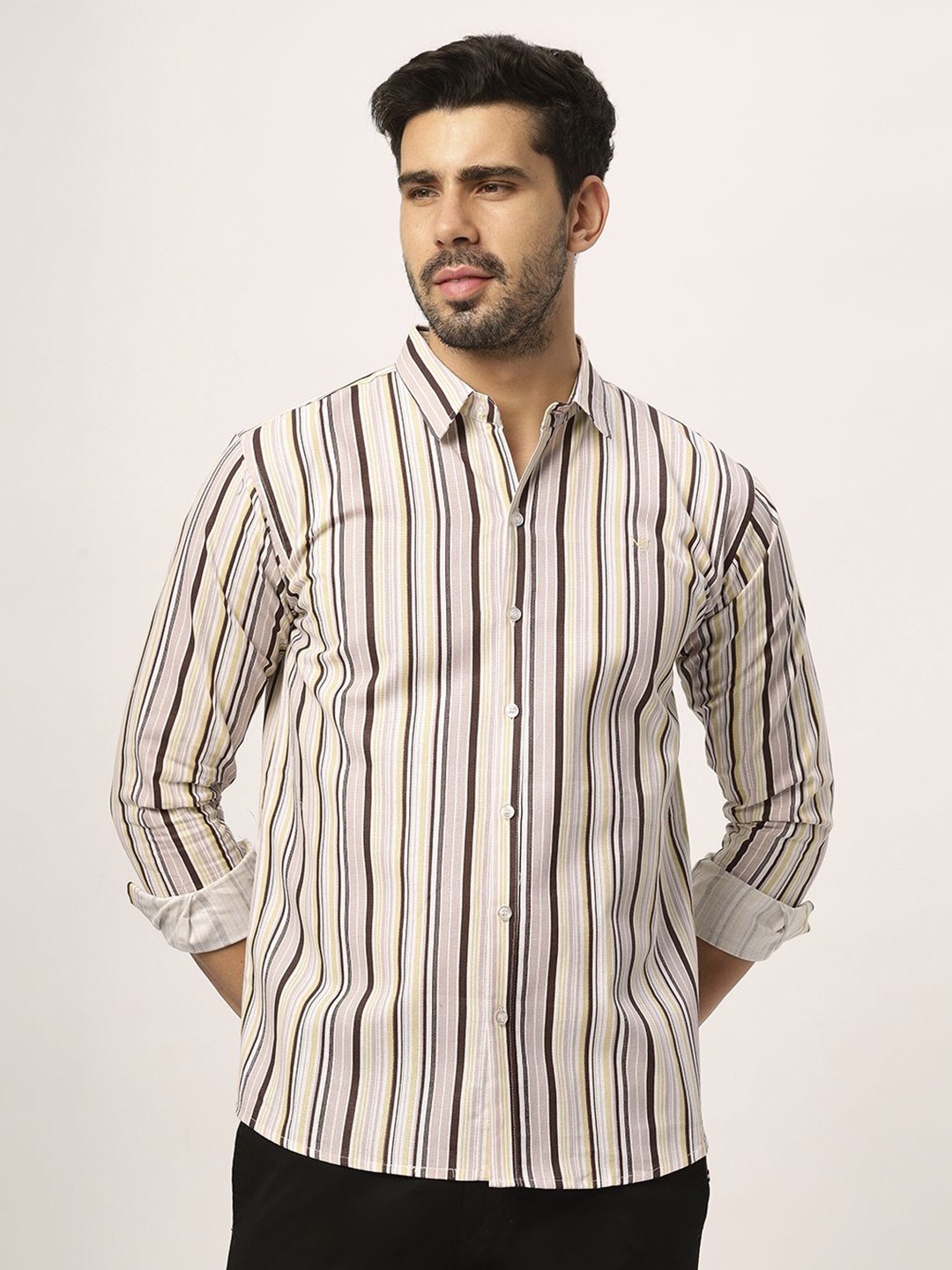 

N AND J Men Relaxed Opaque Striped Casual Shirt, Pink