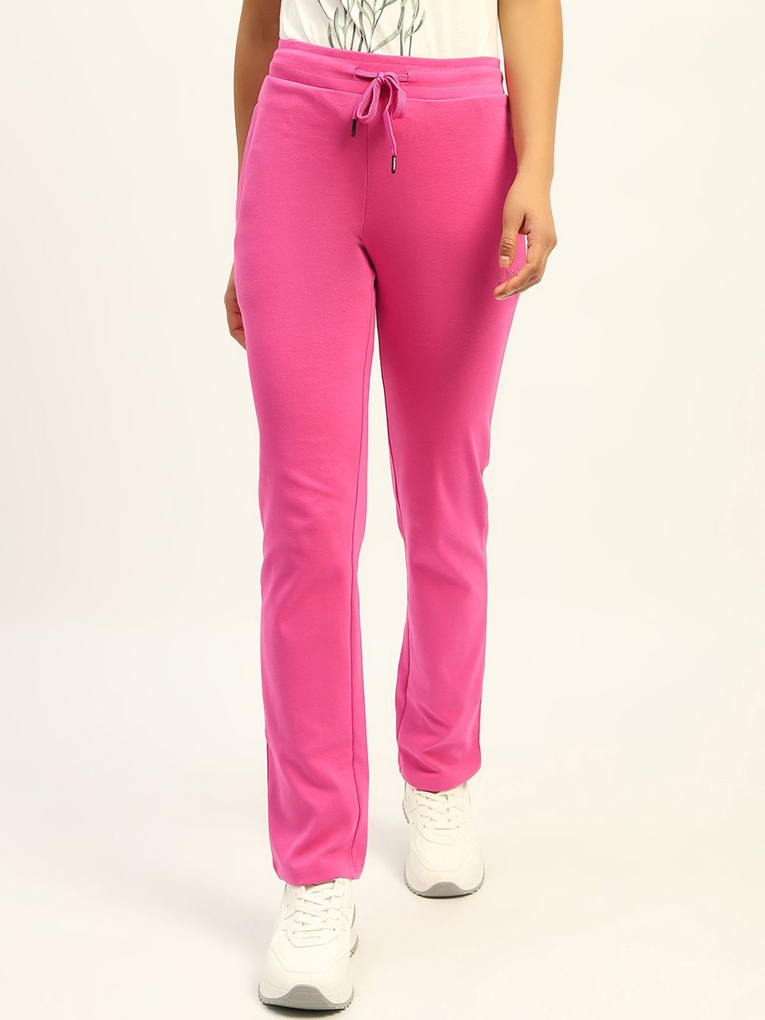 

MADAME M SECRET Mid Rise Track Pants, Pink