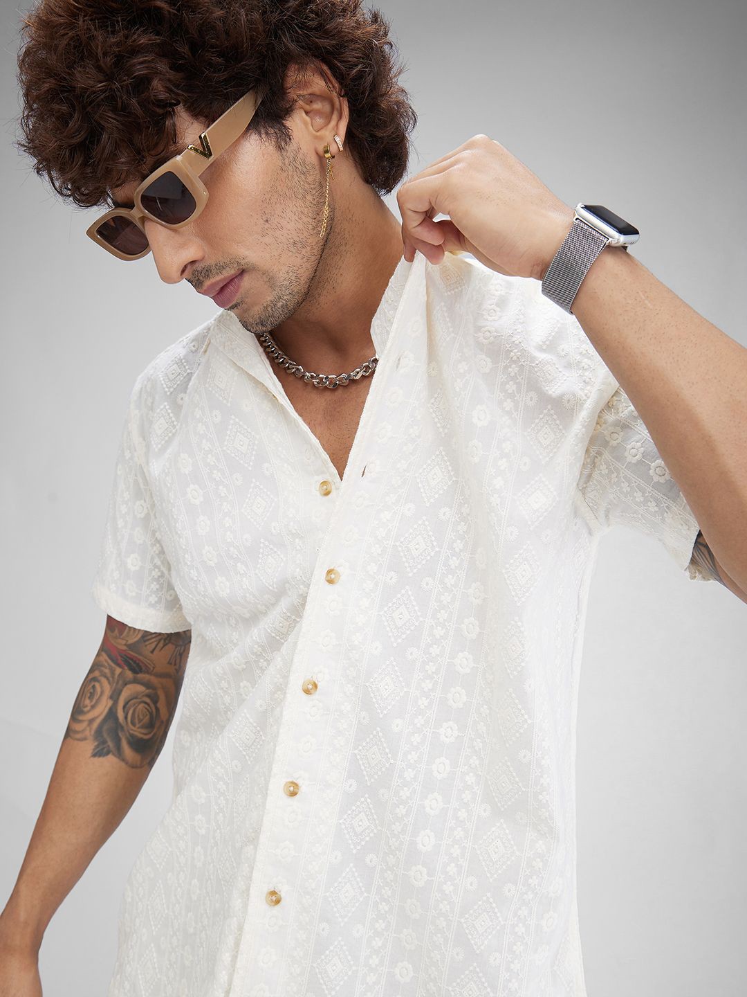 

VASTRADO Men Resort Collar Oversized Shirt, Off white