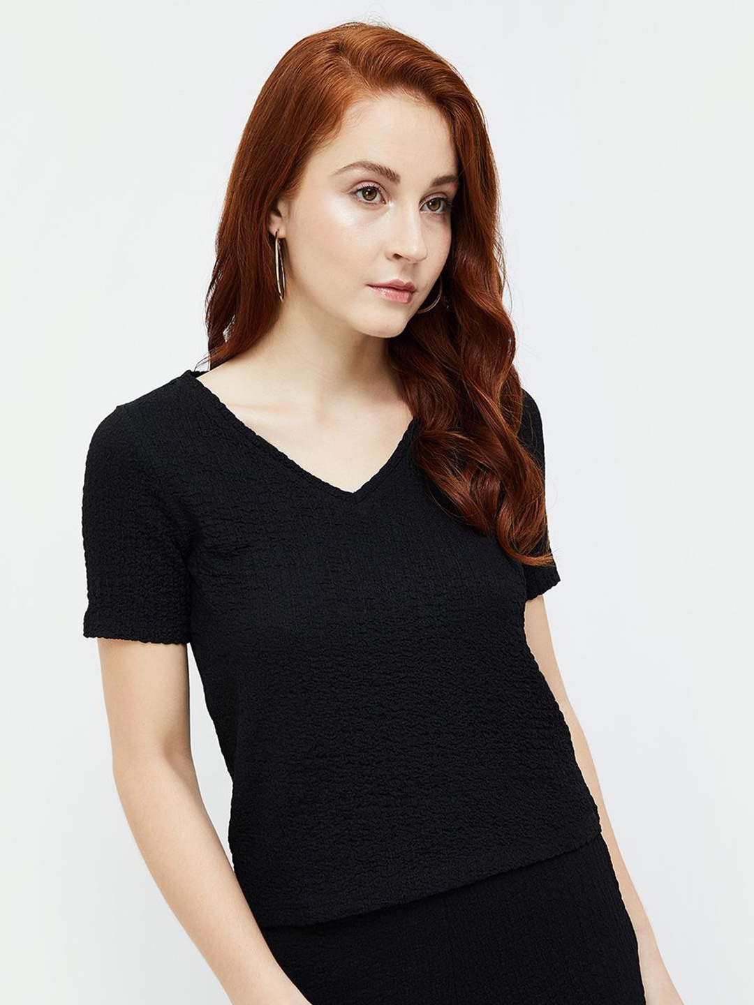 

CODE by Lifestyle V-Neck Solid Top, Black