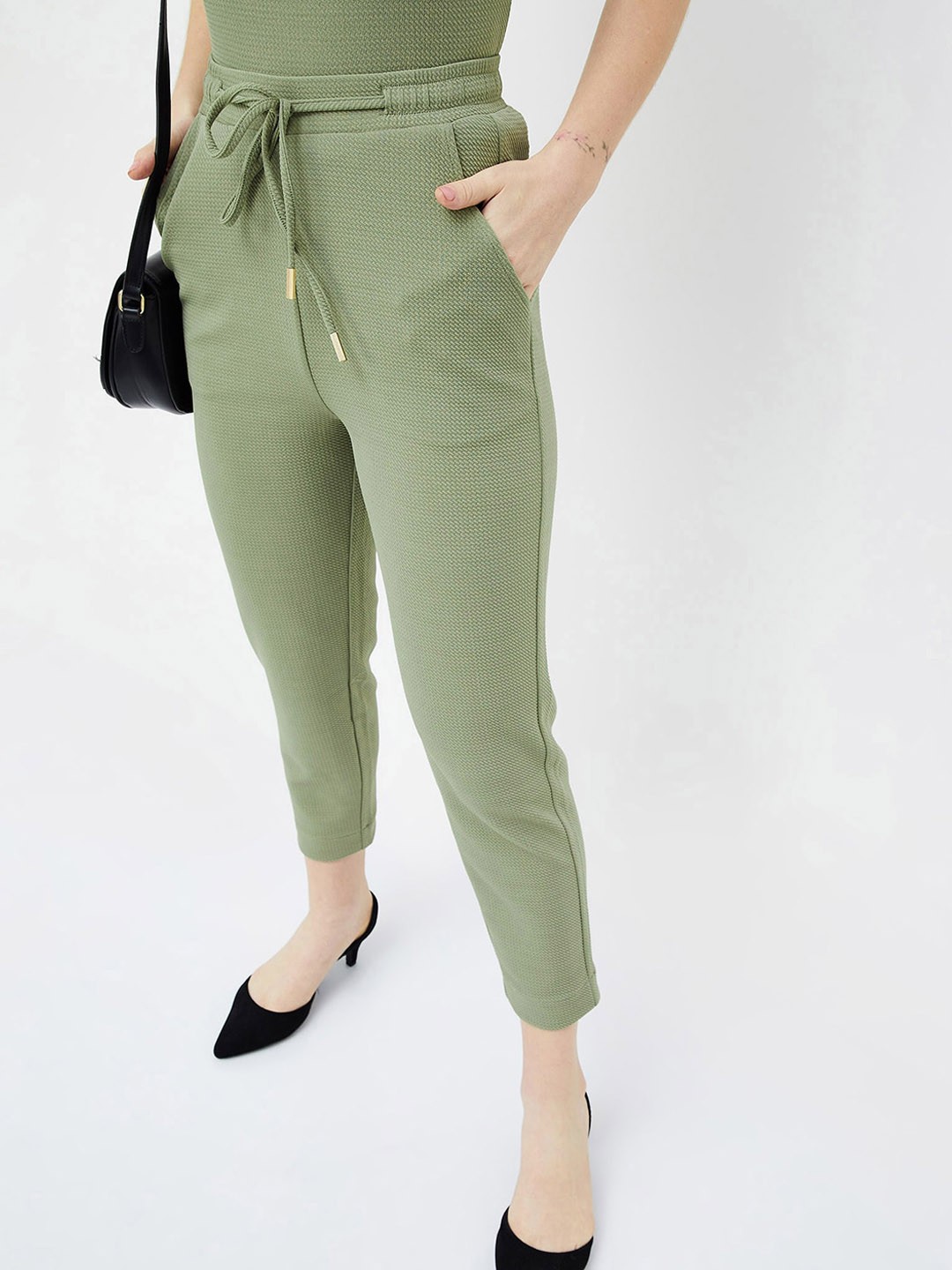 

CODE by Lifestyle Women Mid-Rise Regular Fit Trousers, Olive
