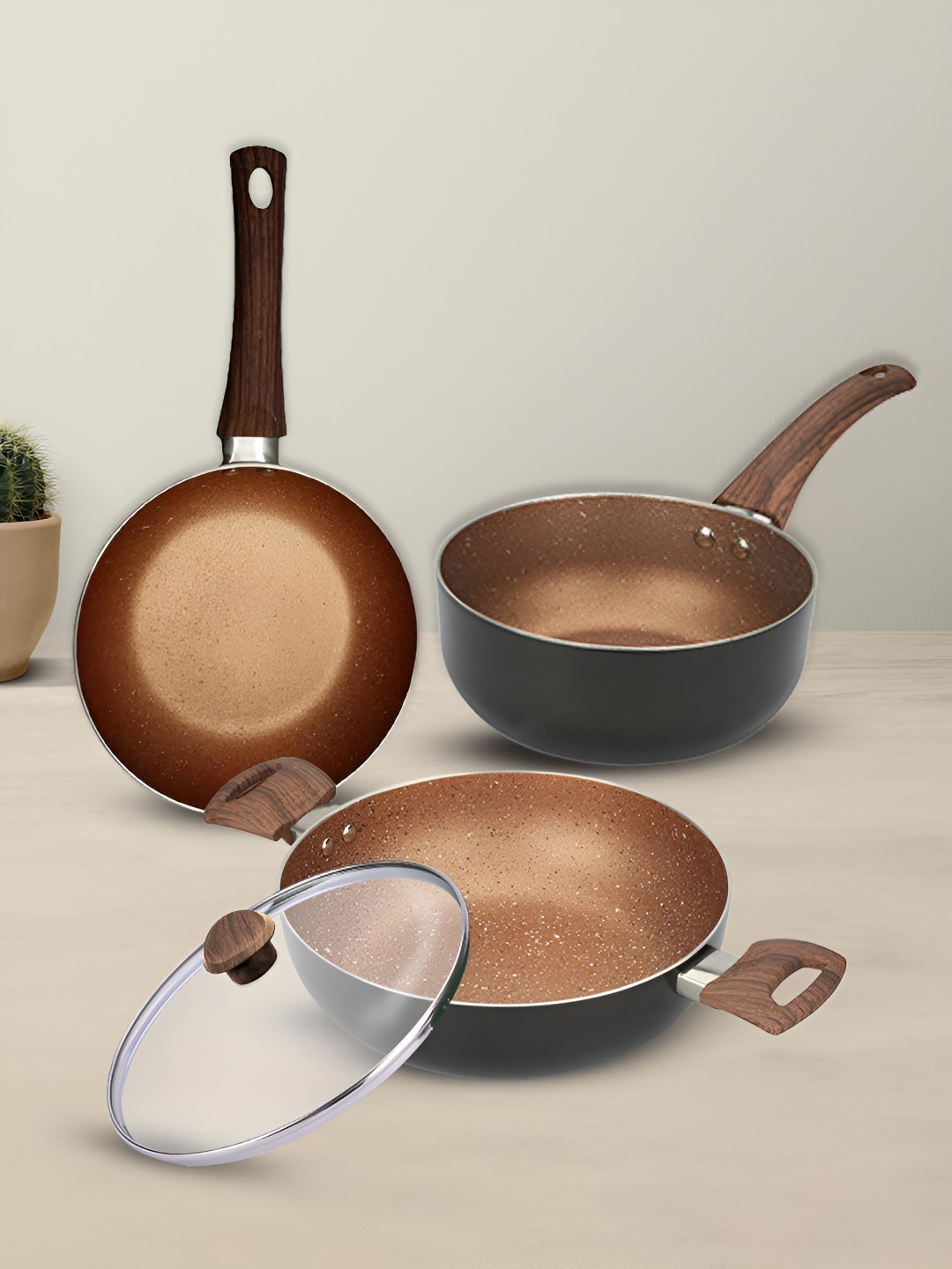 

USHA SHRIRAM Bronze Toned & Charcoal 3 Pieces Non Stick Kadai & Frying Pan & Sauce Pan