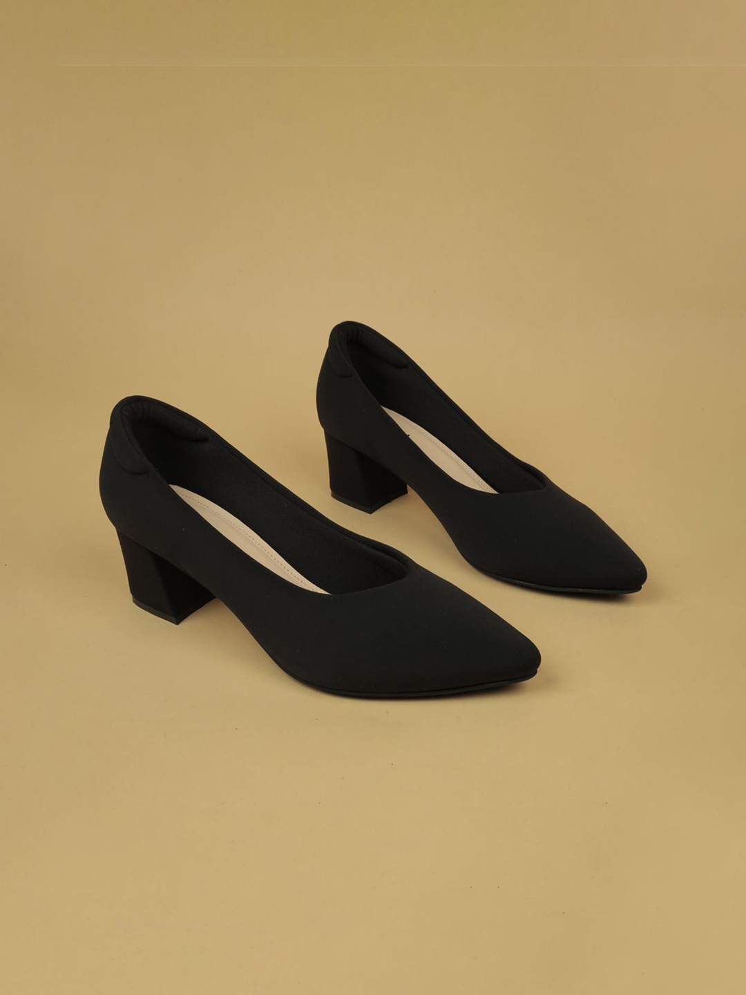 

Ozuri Colourblocked Block Pumps, Black