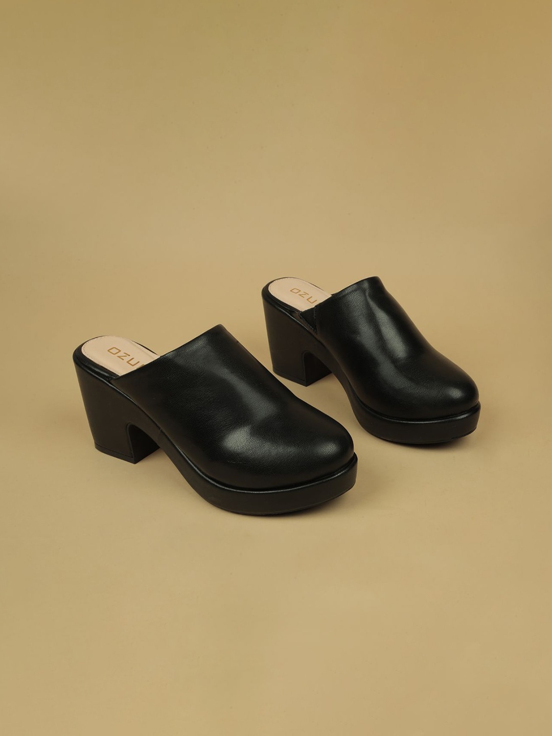 

Ozuri Block Mules, Black