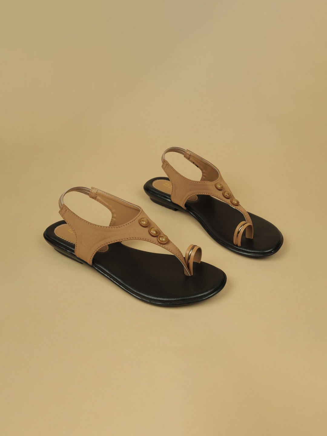 

Ozuri Women One Toe Flats with Buckles, Coffee brown