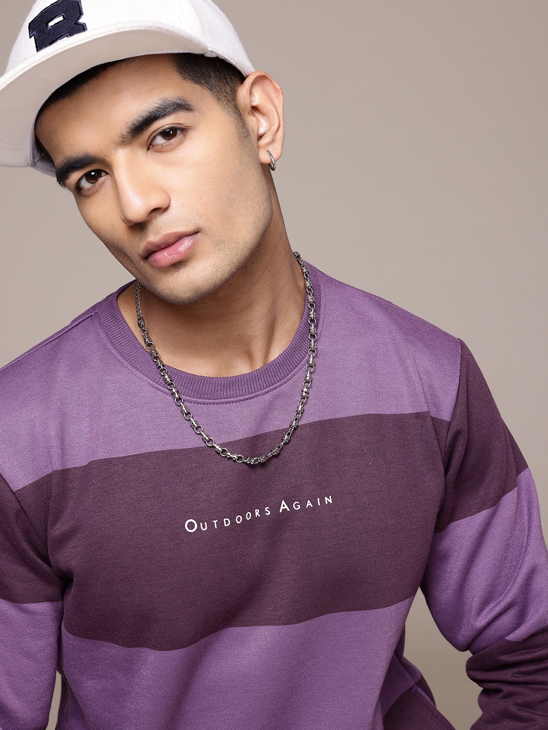 

The Roadster Lifestyle Co. Men Striped Sweatshirt, Purple