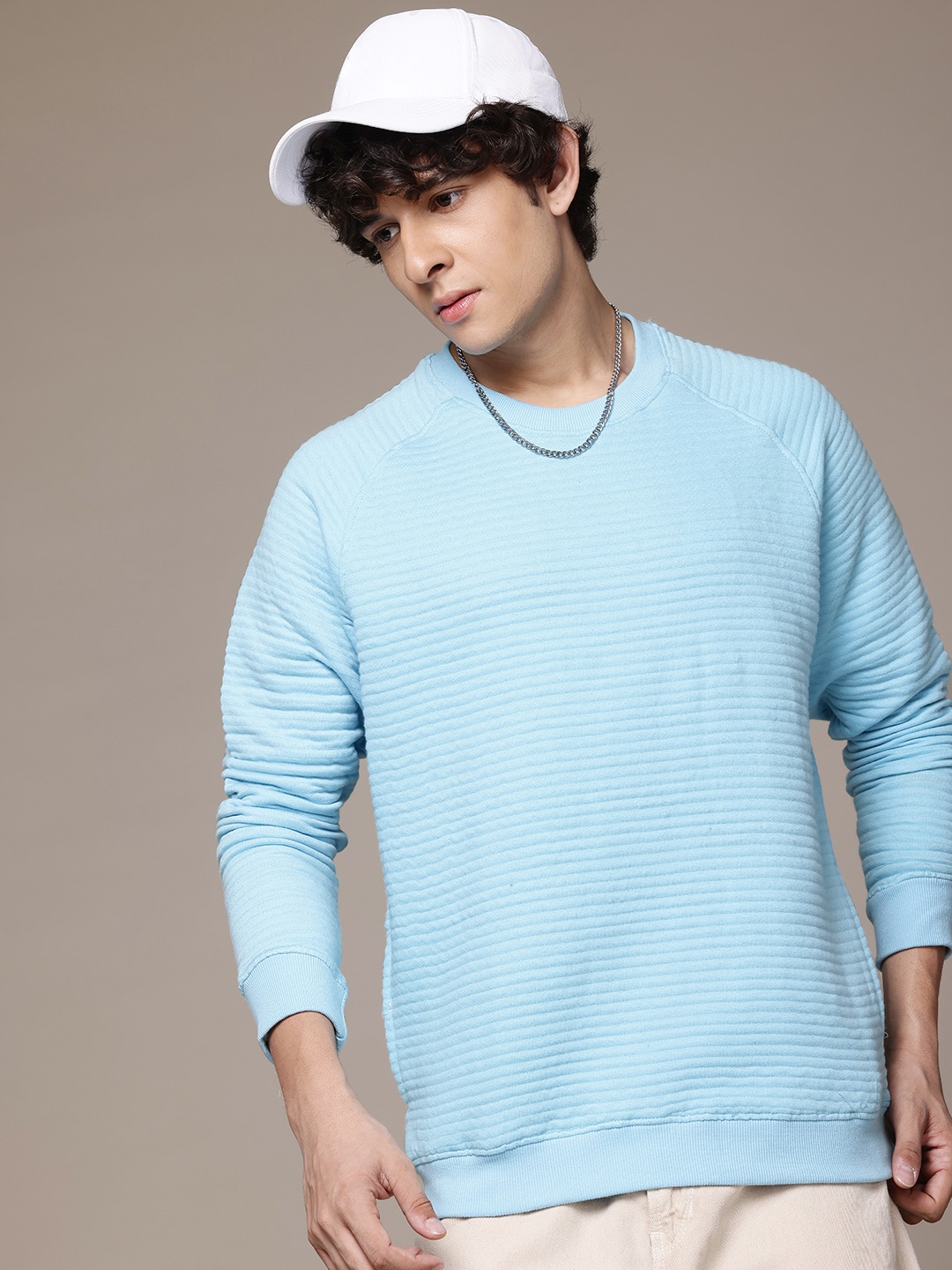 

The Roadster Lifestyle Co. Men Self Striped Sweatshirt, Blue