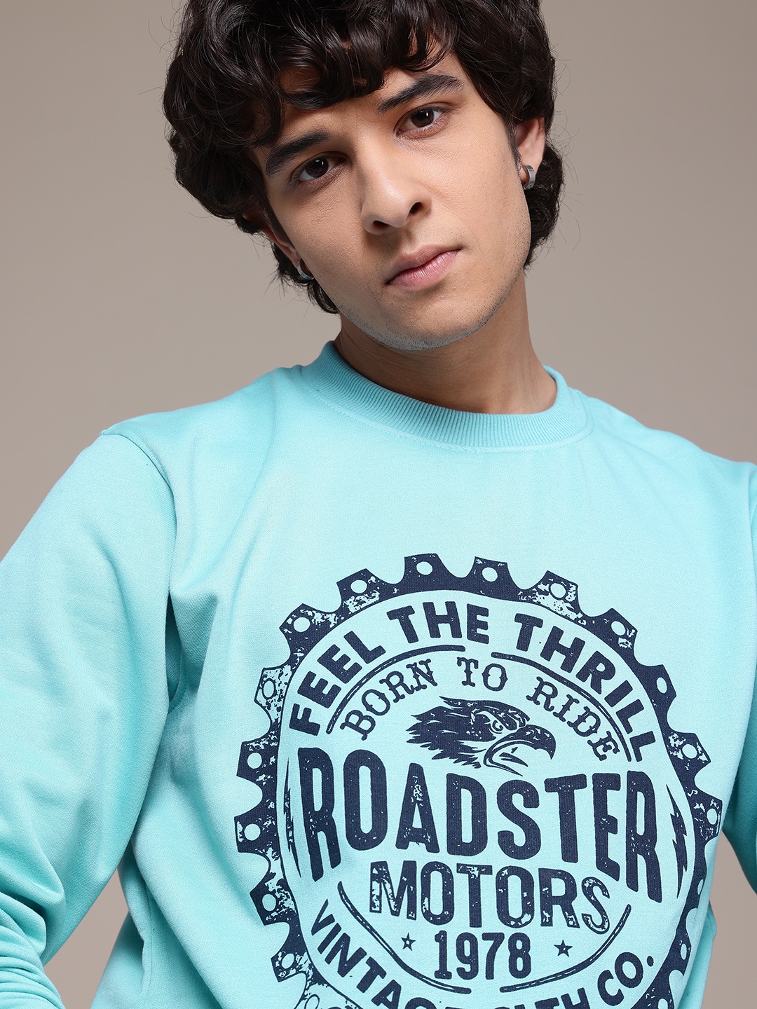 

The Roadster Lifestyle Co. Men Printed Sweatshirt, Blue