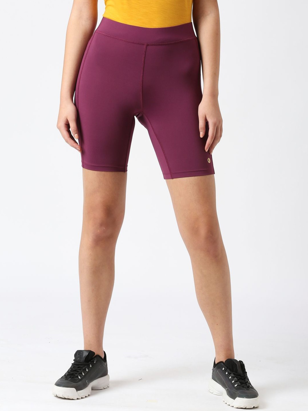 

Lovable Sport Women Skinny Fit Sports Shorts, Burgundy