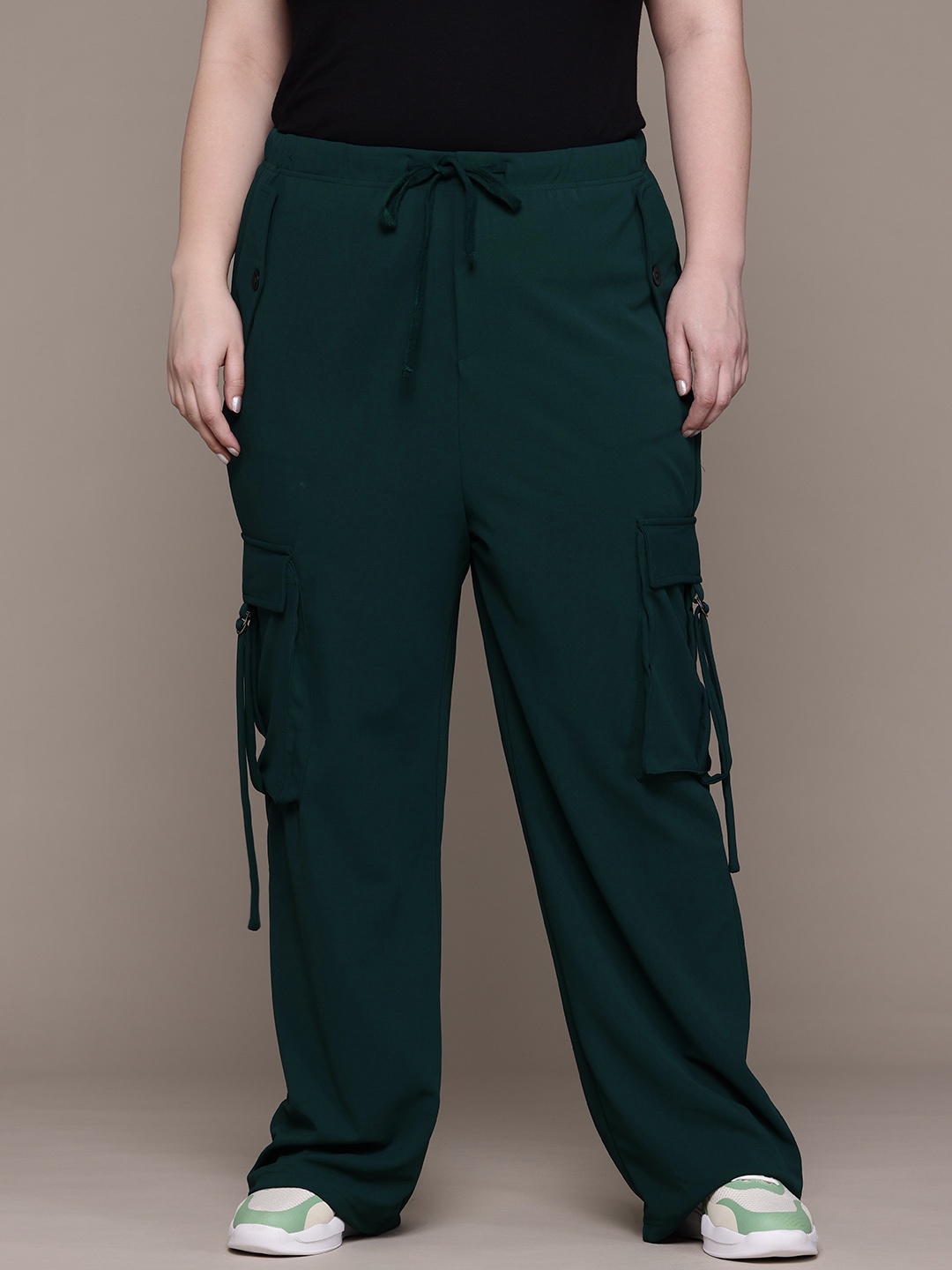 

The Roadster Lifestyle Co. Women Plus Size Cargo Trousers, Green