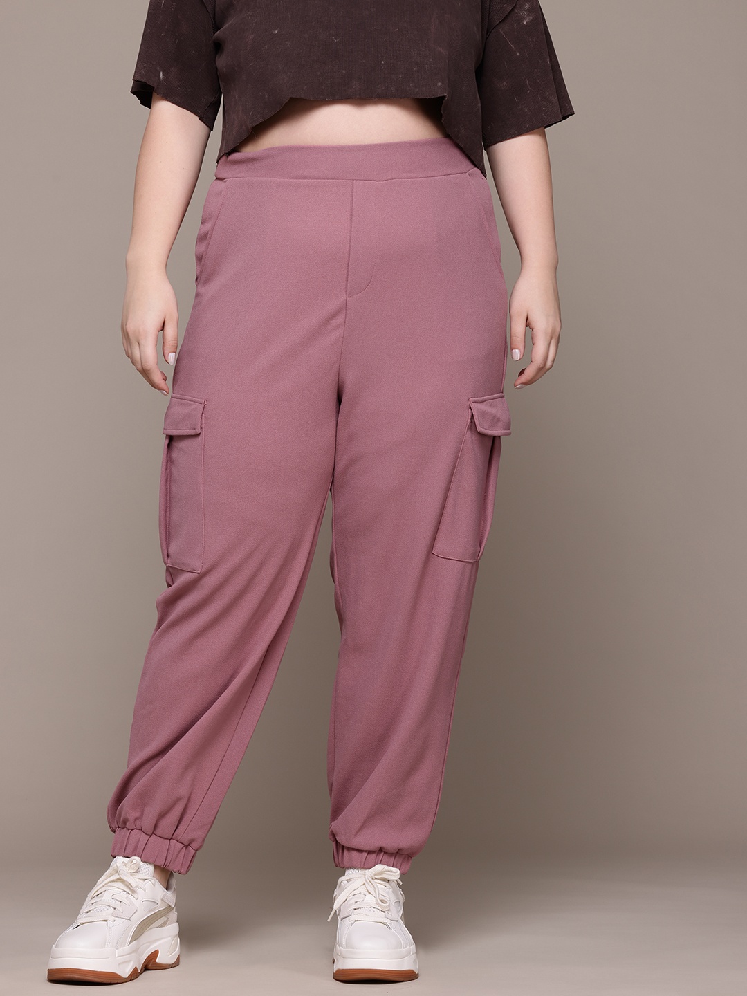 

The Roadster Lifestyle Co. Women Plus Size Pleated Joggers, Mauve