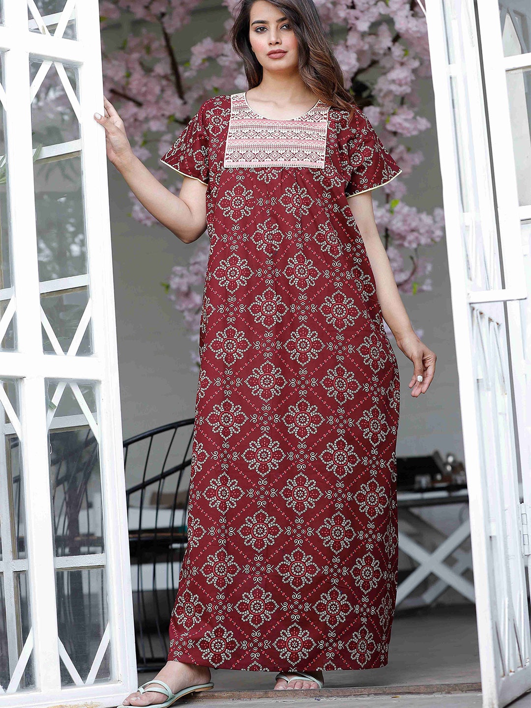 

G4Girl Cotton Printed Maxi Nightdress, Maroon