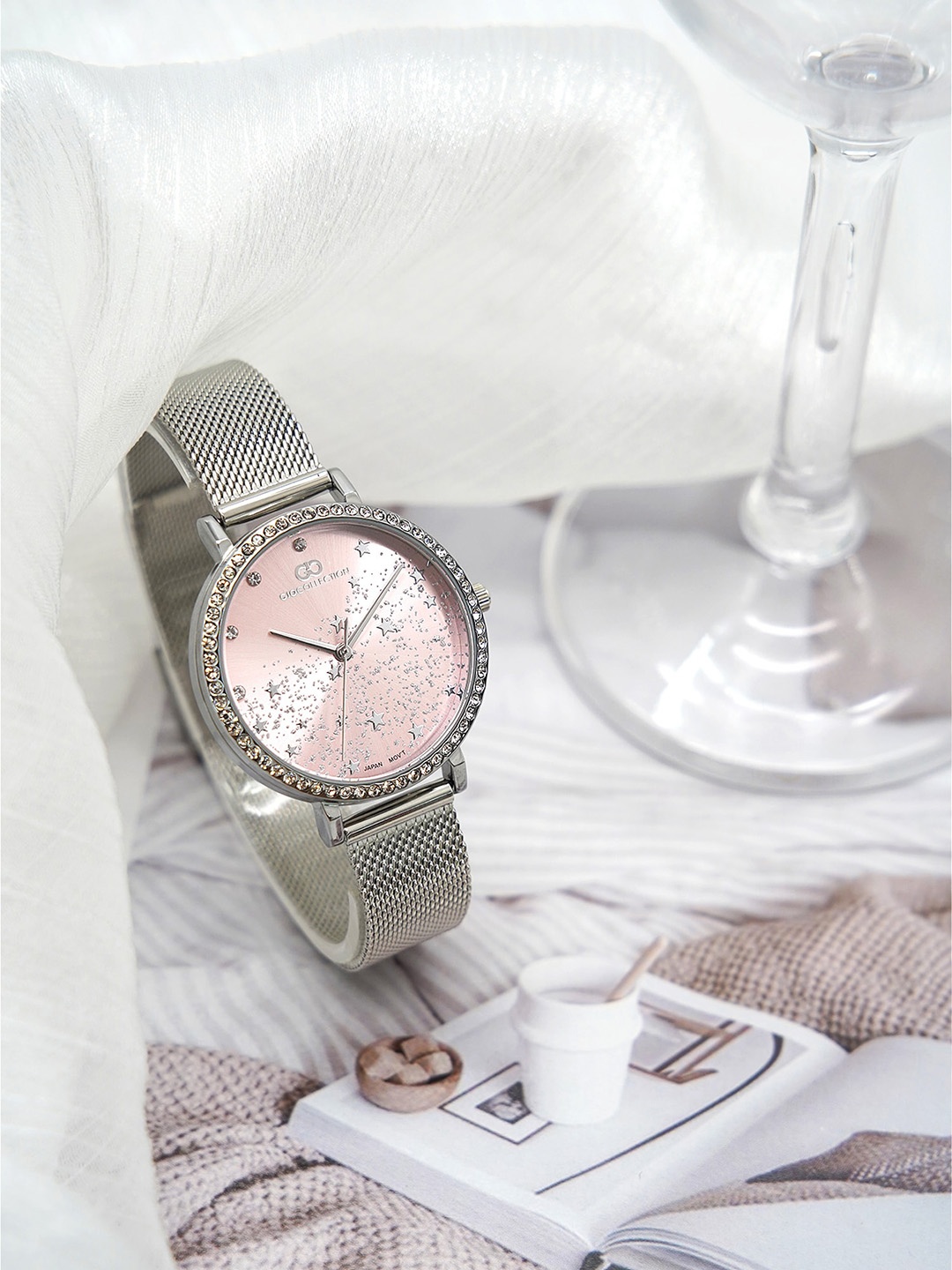 

GIO COLLECTION Women Dial & Bracelet Style Straps Analogue Watch G3061-11, Pink