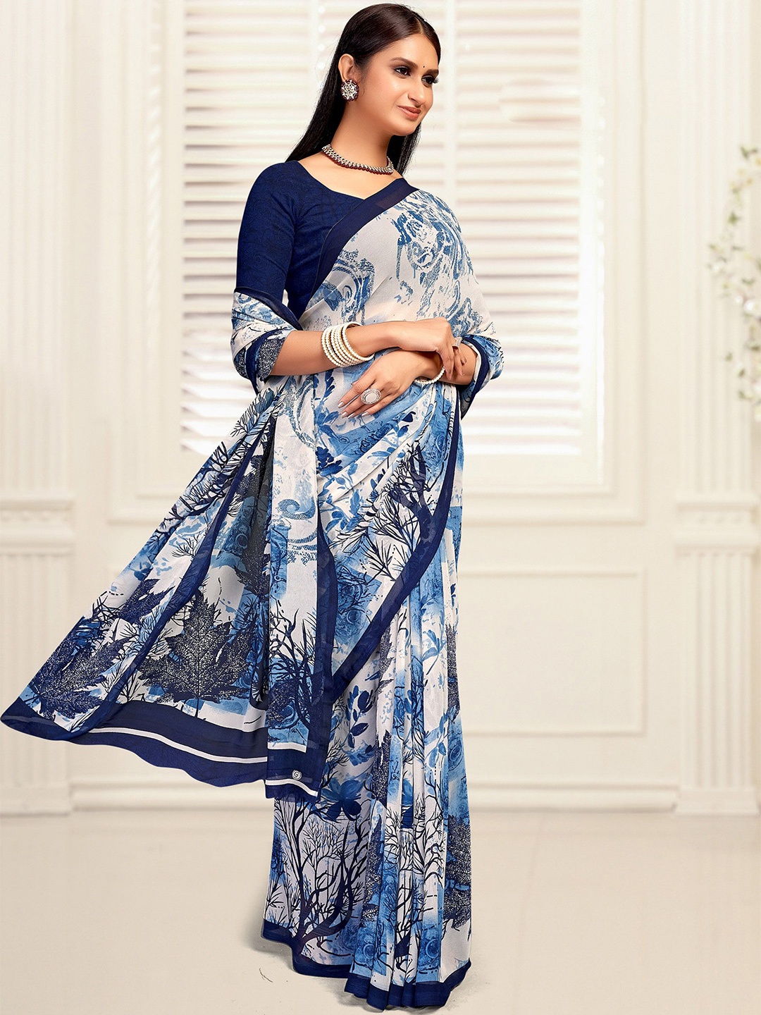 

Mitera Floral Saree, Blue