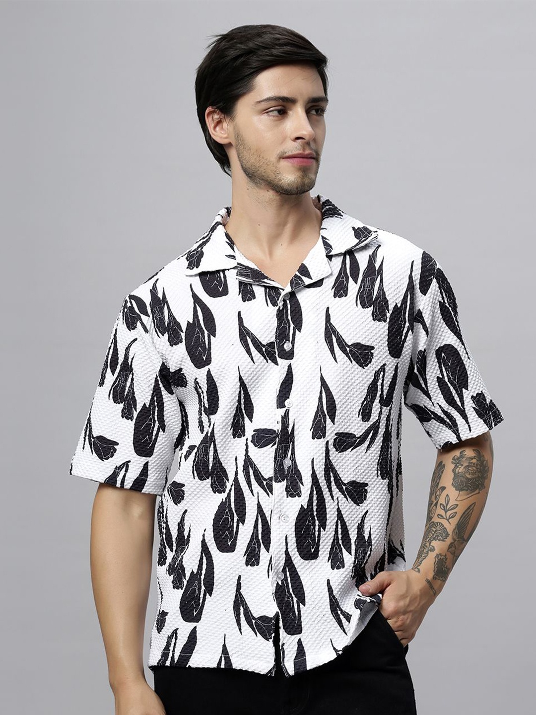 

N AND J Men Relaxed Opaque Printed Casual Shirt, White