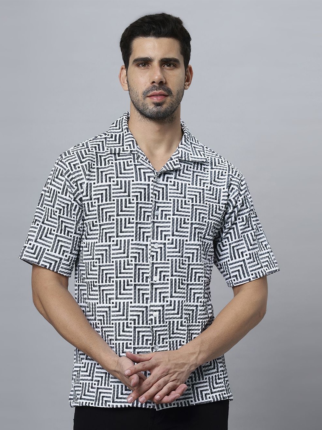 

N AND J Men Relaxed Opaque Printed Casual Shirt, Multi