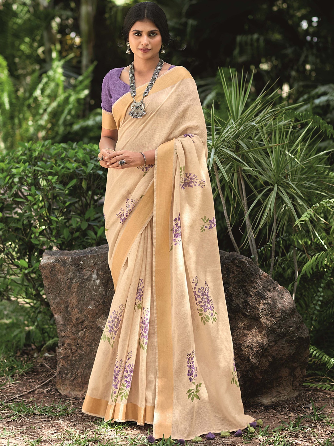 

Mitera Floral Zari Saree, Purple