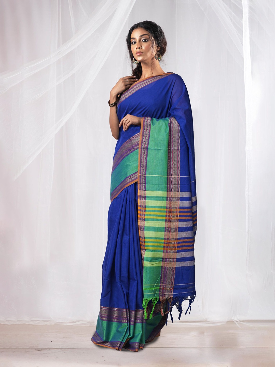 

Unnati Silks Pure Cotton Handloom Narayan Peth Saree, Blue