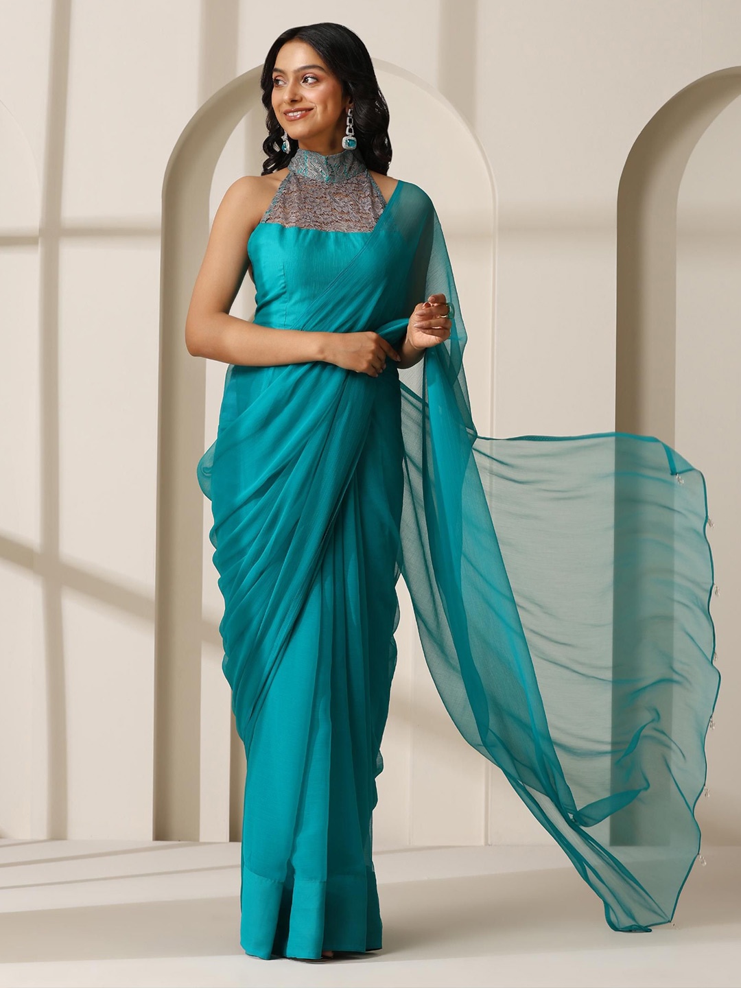 

Swtantra Solid Saree with Blouse Piece, Sea green